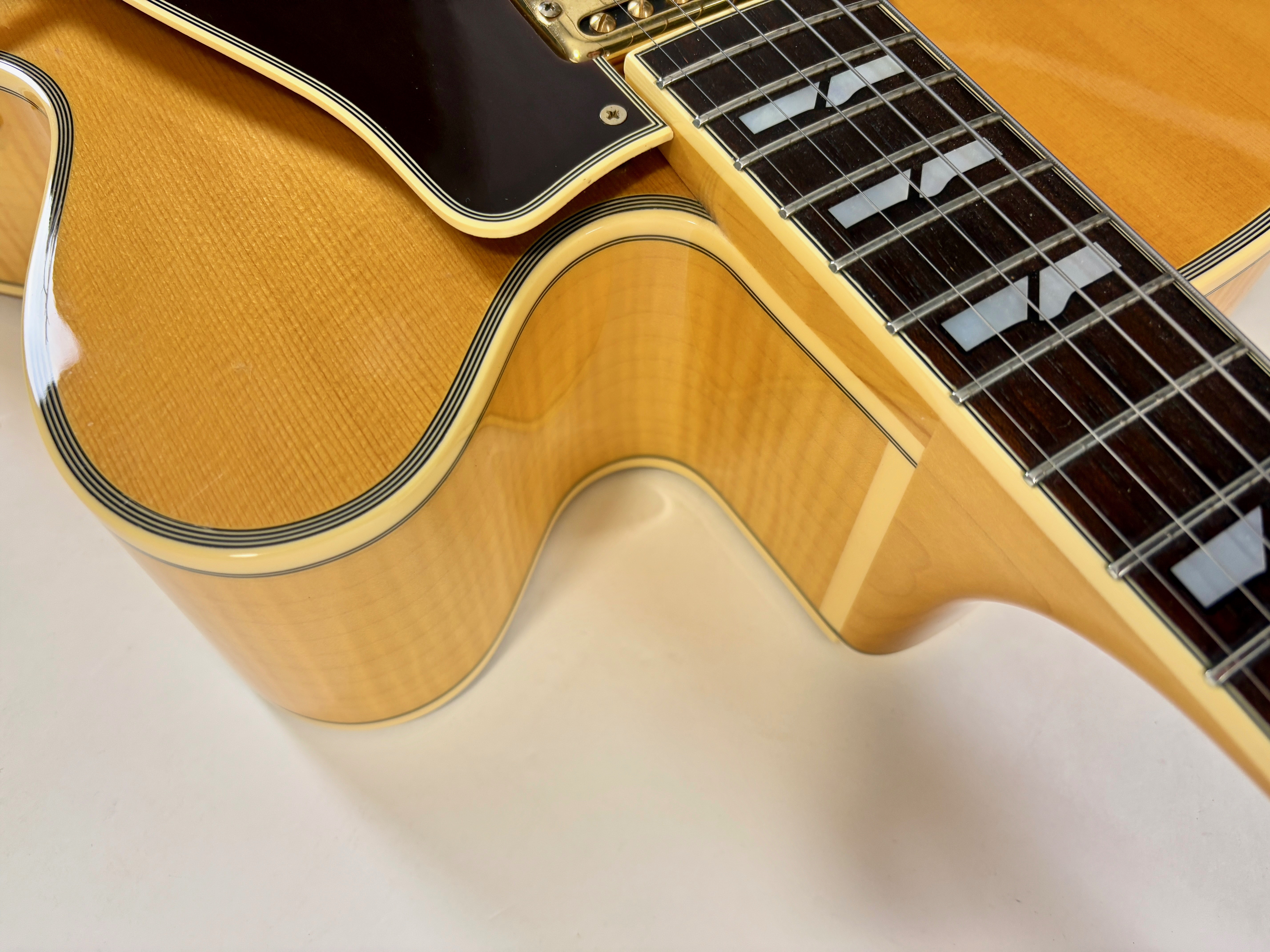 Gretsch G6040MCSS Synchromatic Cutaway Archtop (53317)