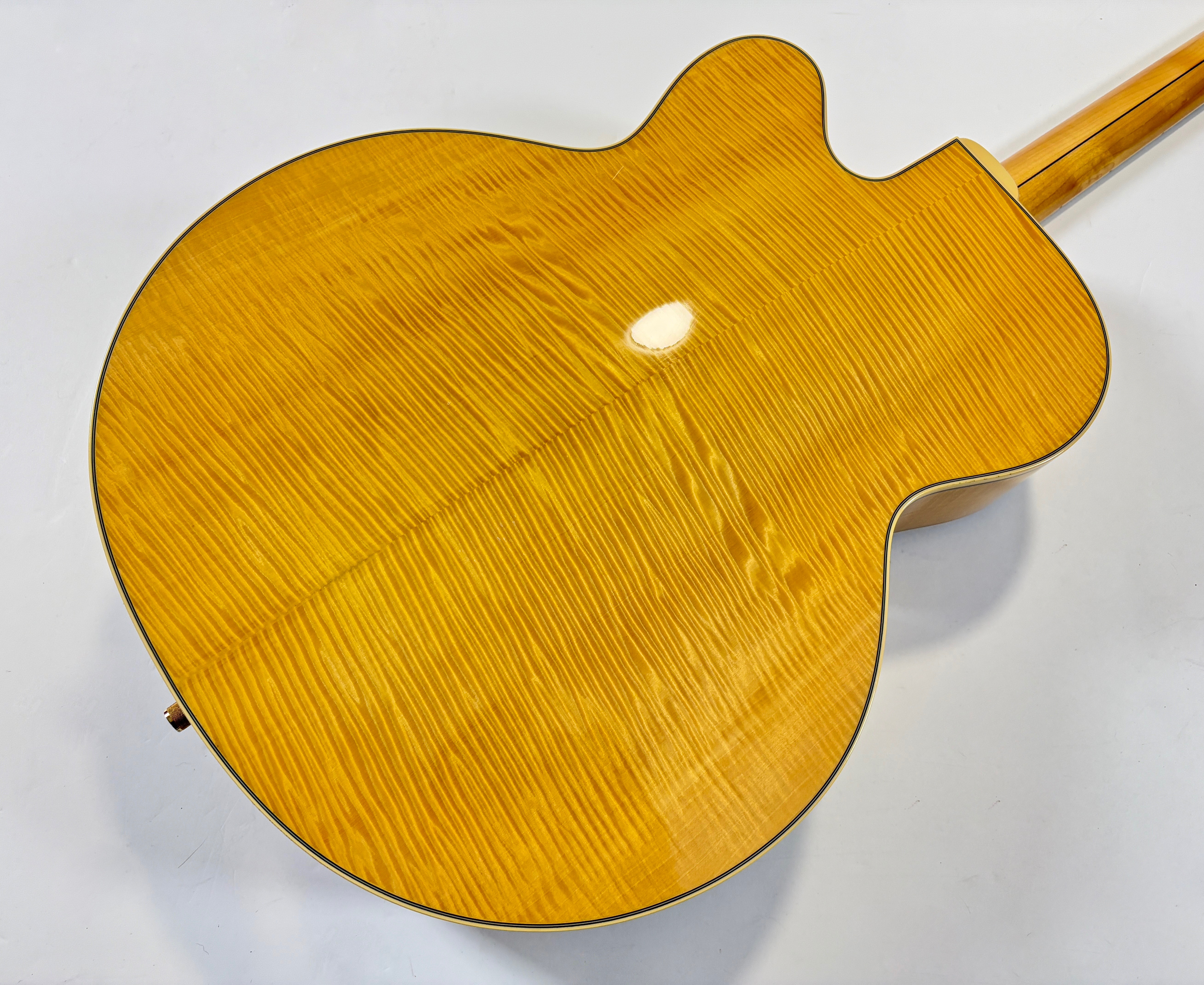 Gretsch G6040MCSS Synchromatic Cutaway Archtop (59328)