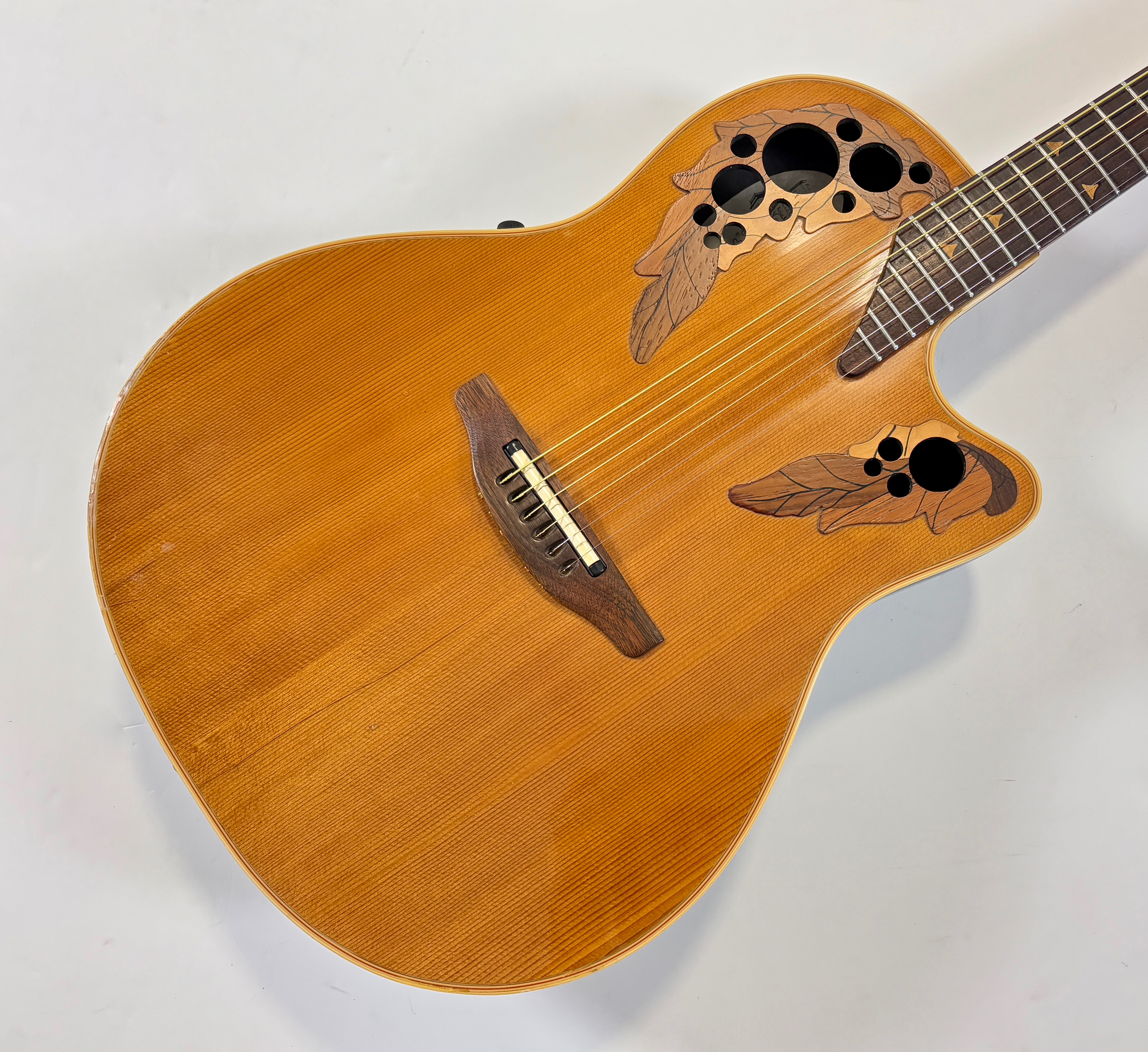 Ovation Elite 1868 (55054)