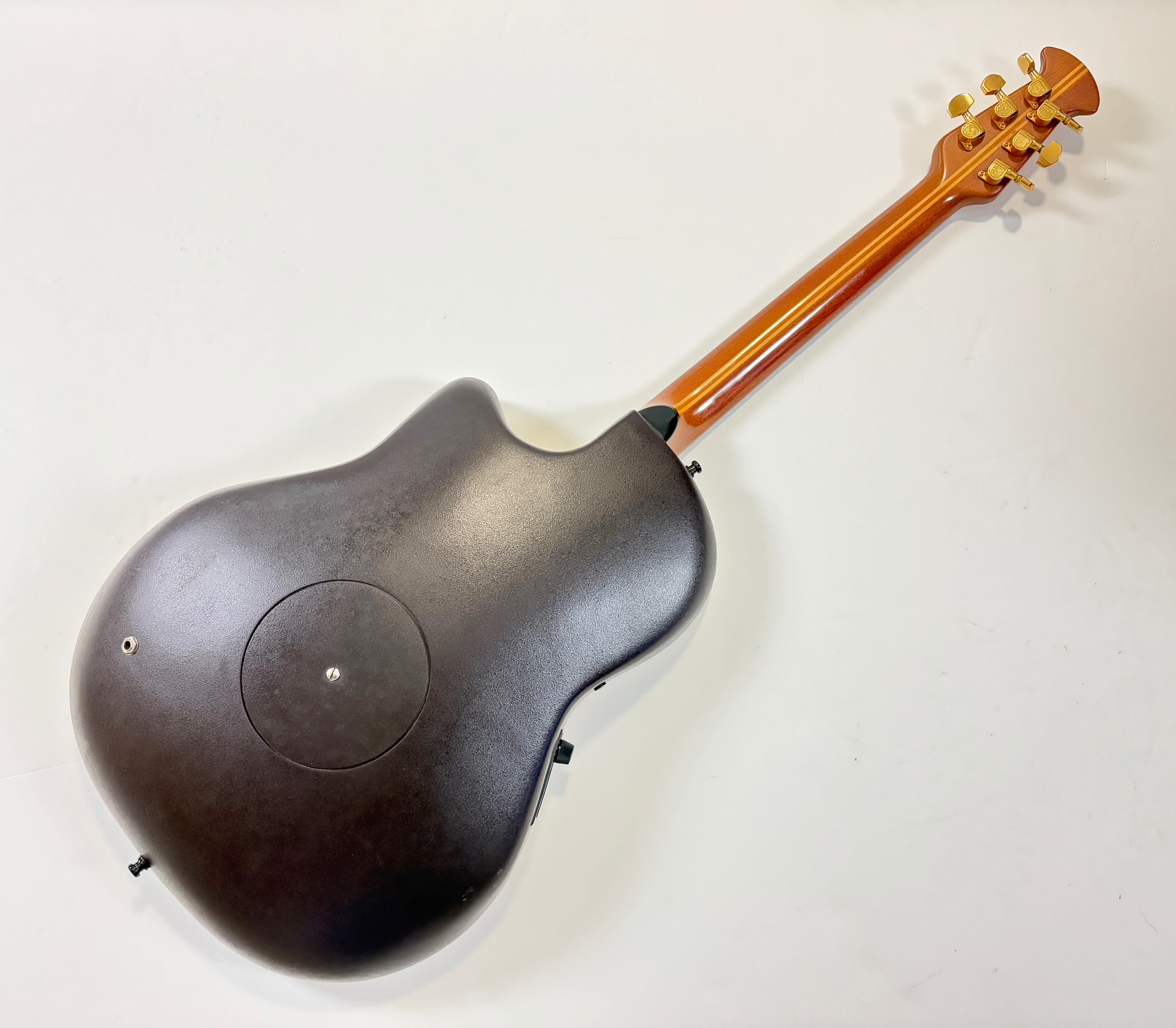 Ovation Elite 1868 (29510)