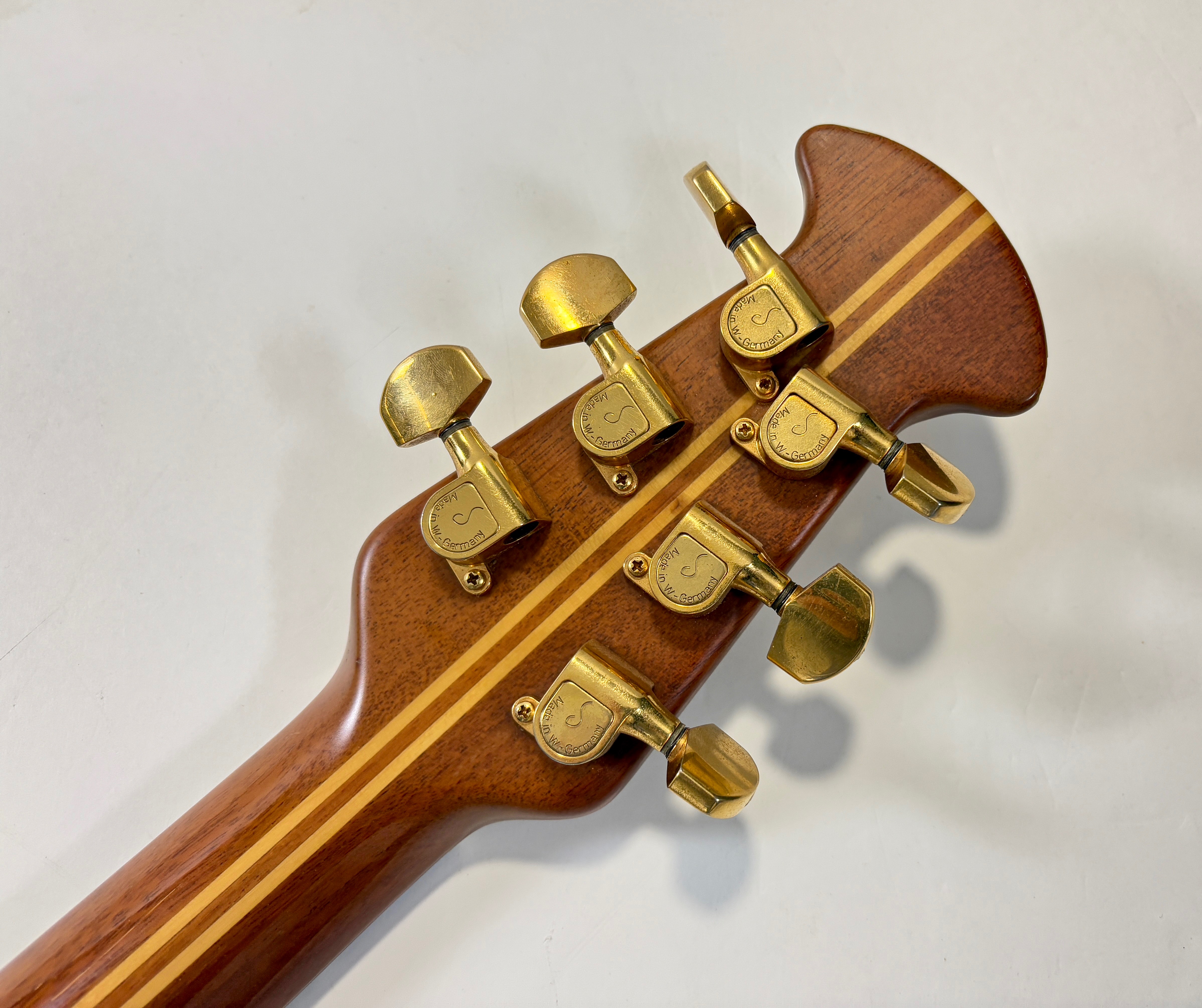 Ovation Elite 1868 (34610)