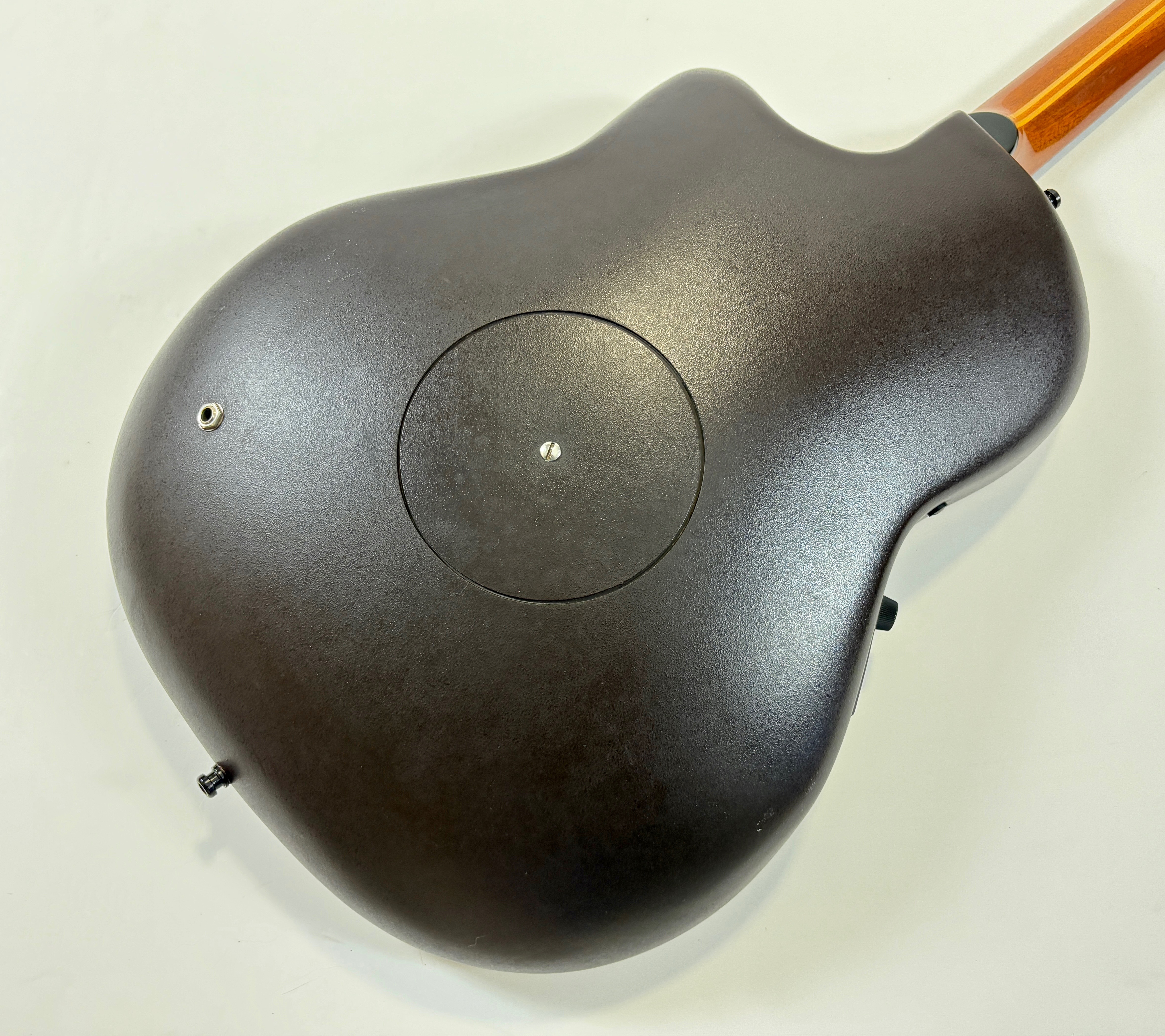 Ovation Elite 1868 (32548)