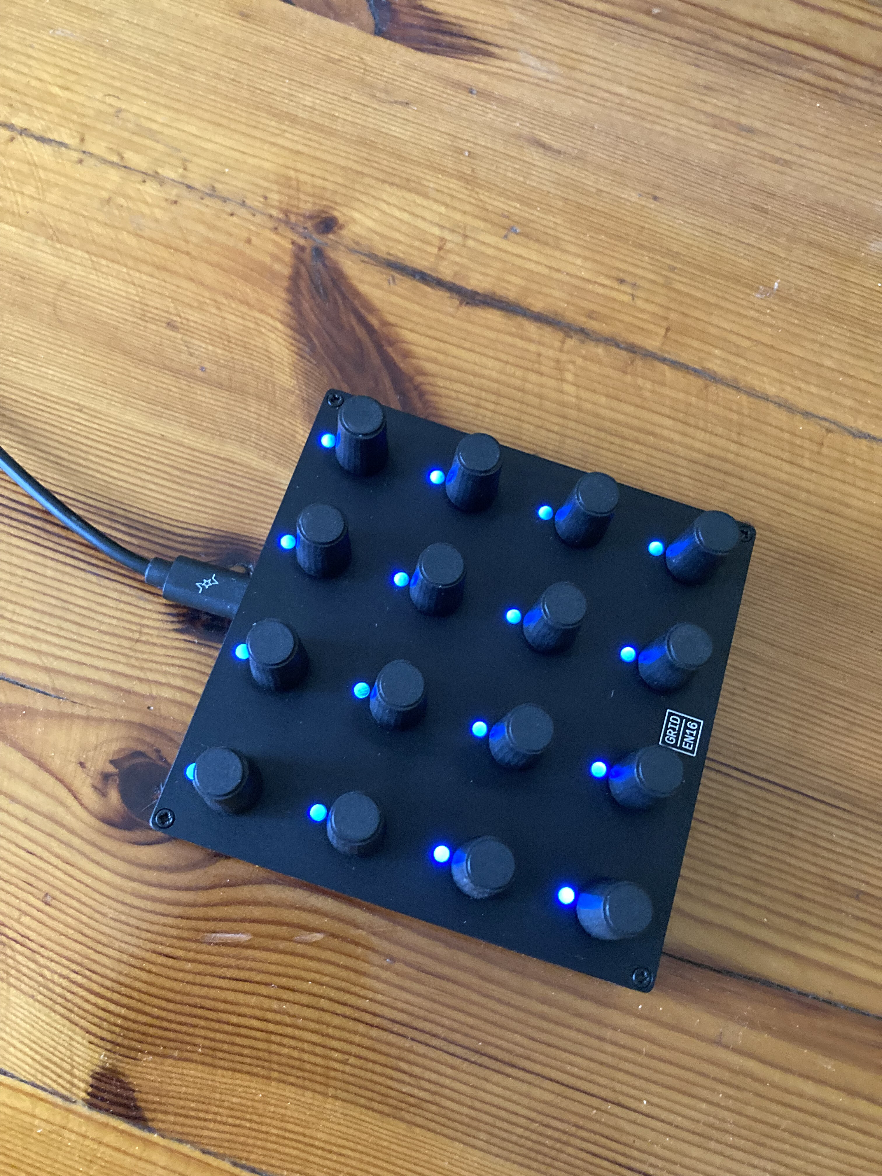 Intech Studio EN16 (x2 modules)