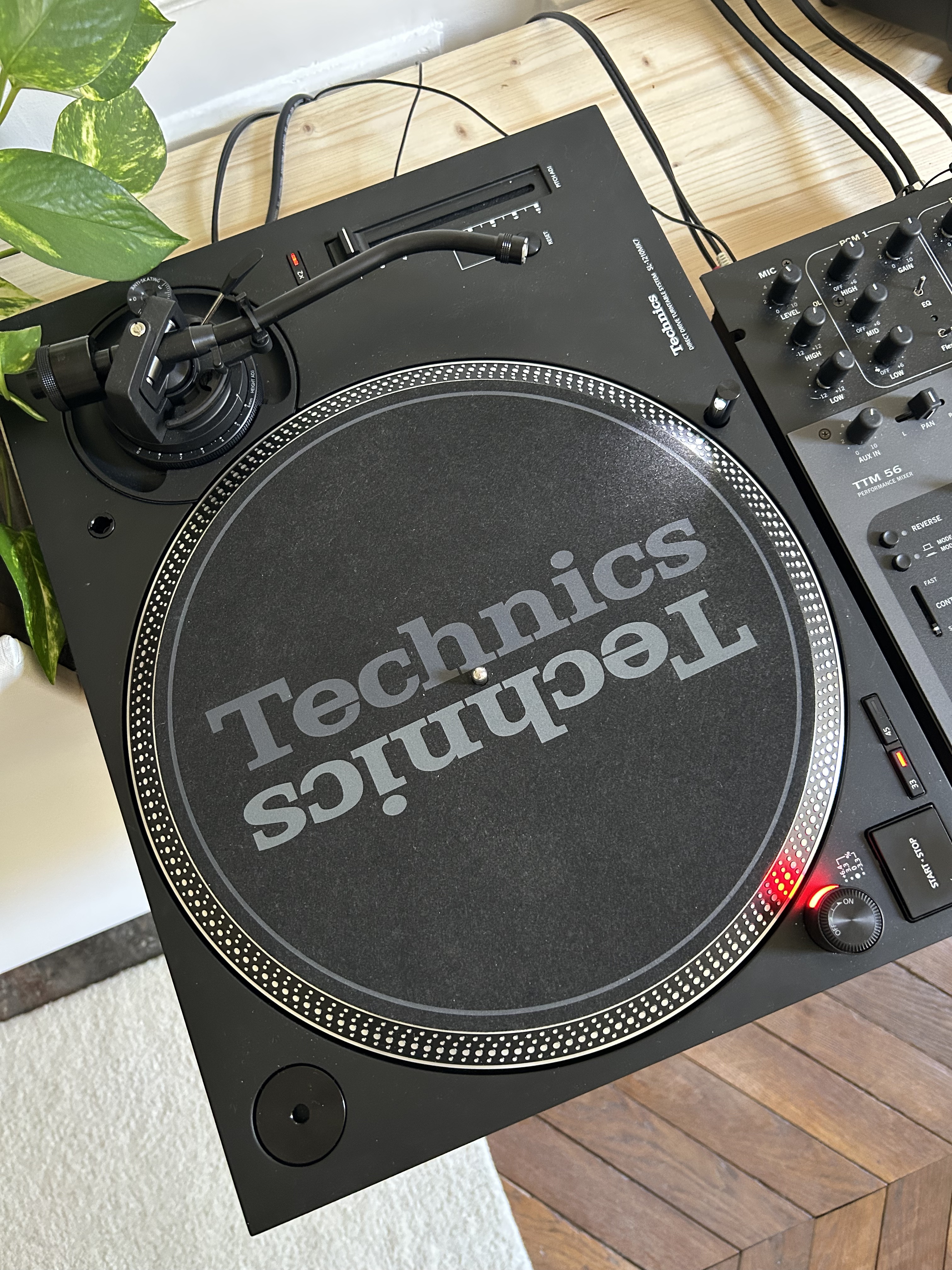 Vends Platine Technics SL-1210 MK7