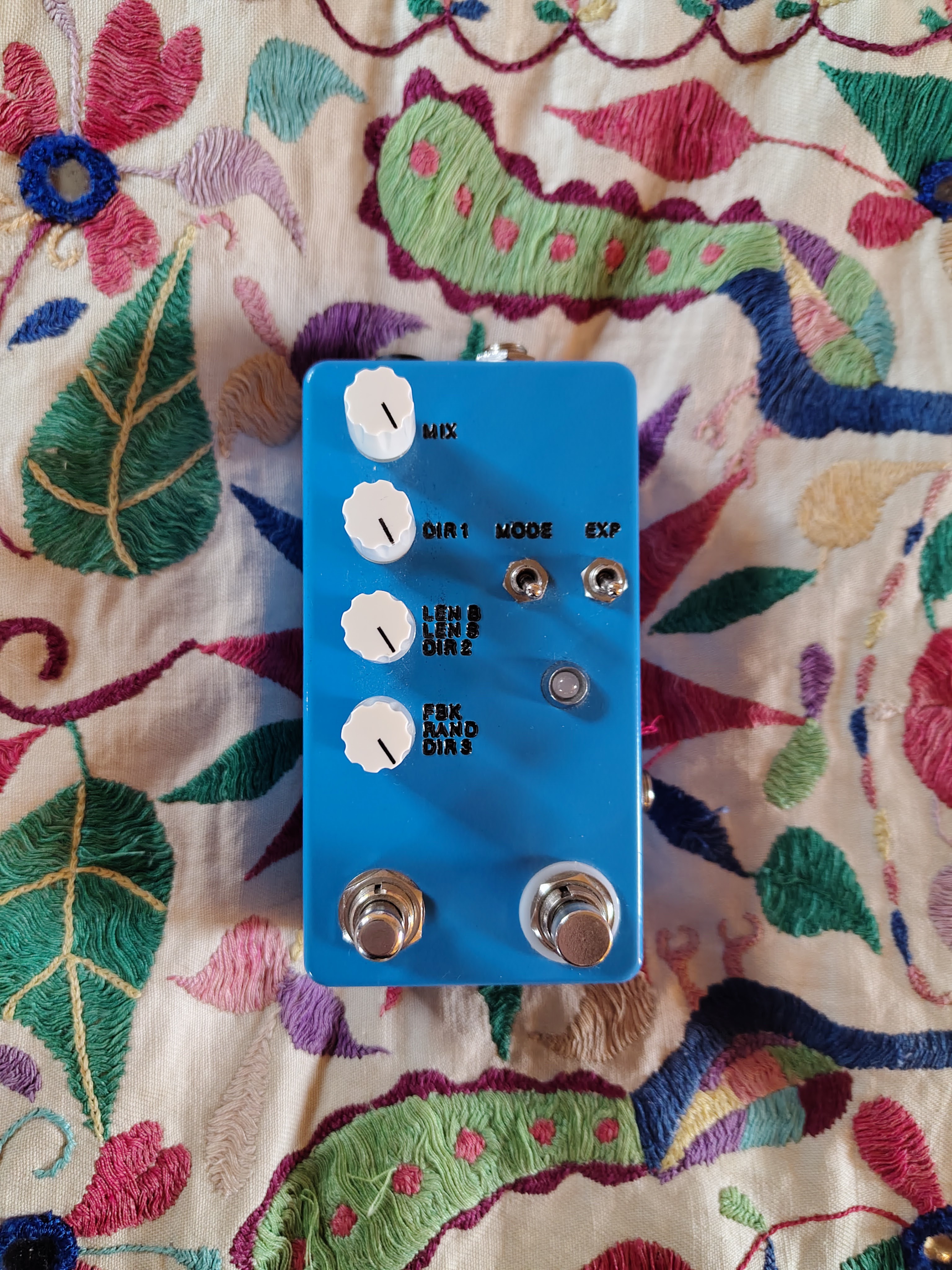 Vends Montreal Assembly Count to 5