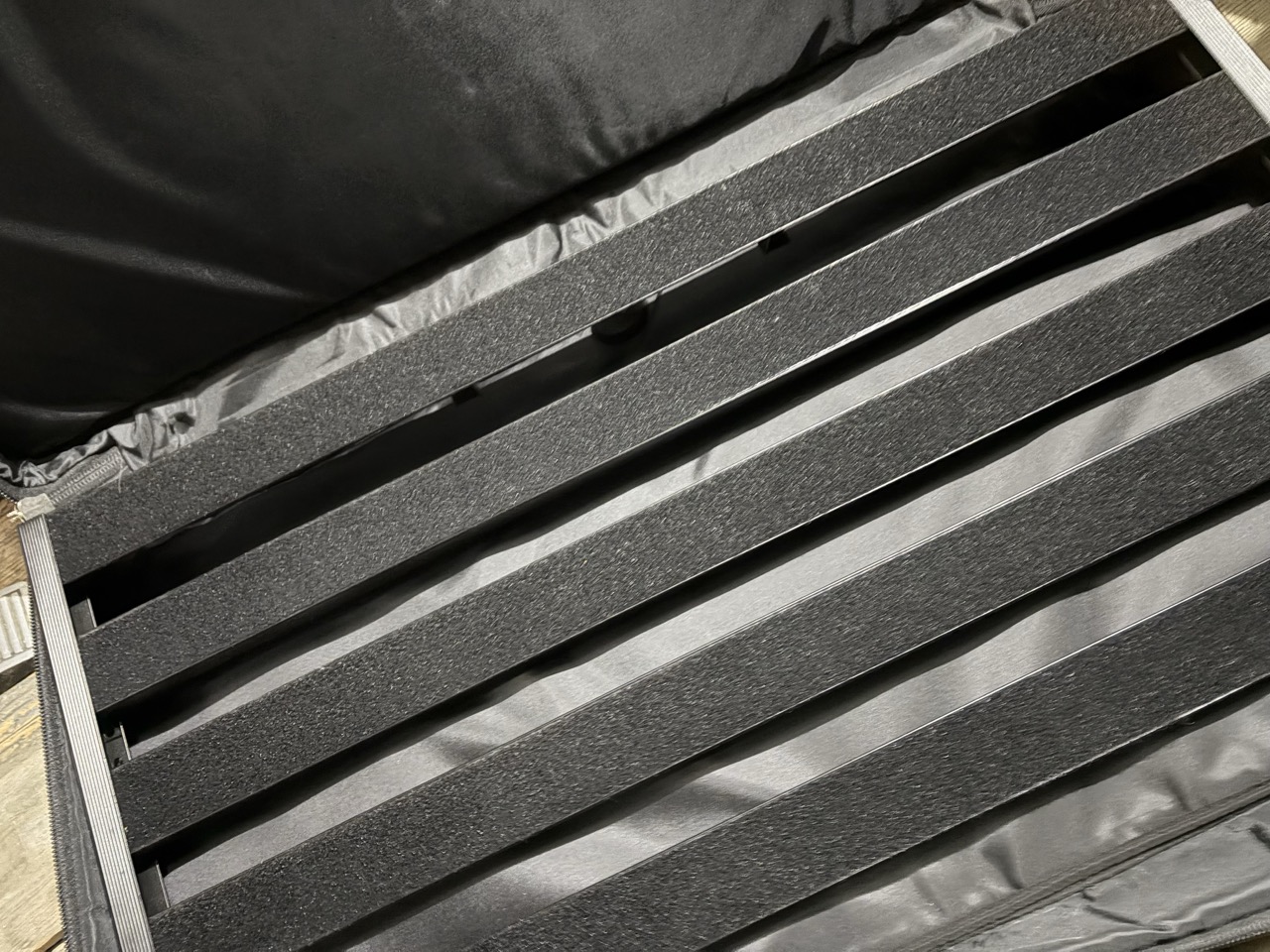 Vends Innox pedal board bag PBO 06