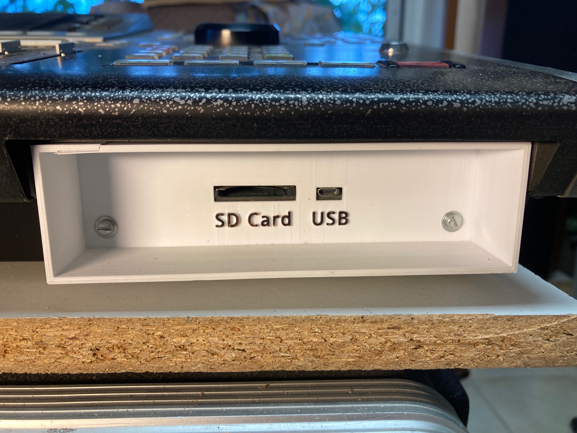 Yamaha AW4416 Alternative au Lecteur Graveur avec Carte SD