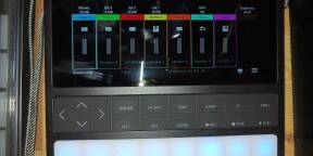 Vends Bento de 1010music avec case et poxerbank