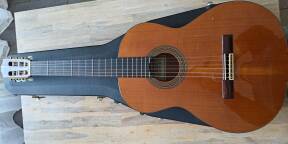 Vends guitare classique CUENCA Mod 40R + Fly Case Pro SKB