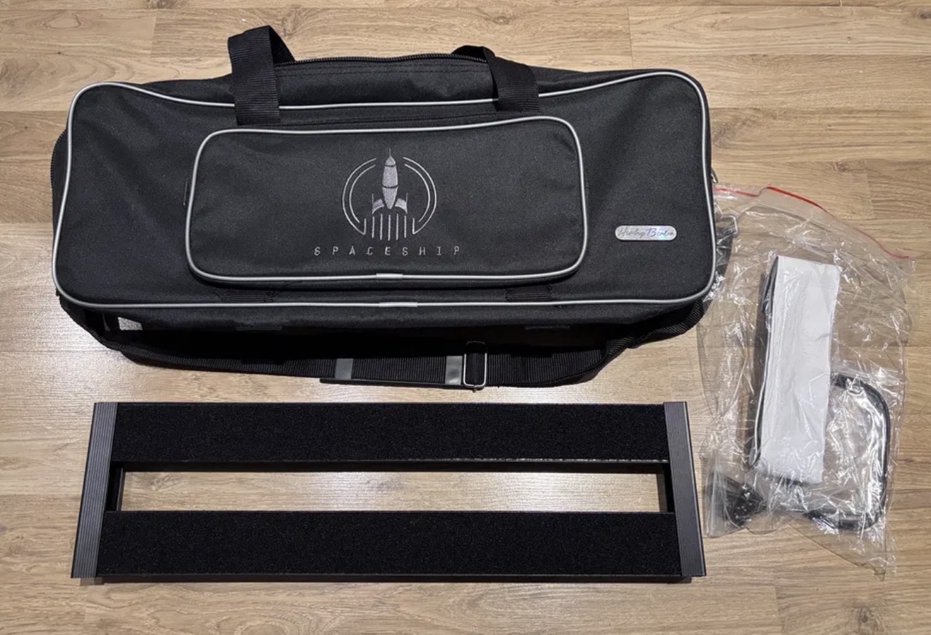 HARLEY BENTON SPACESHIP 50C AVEC ALIMENTATION