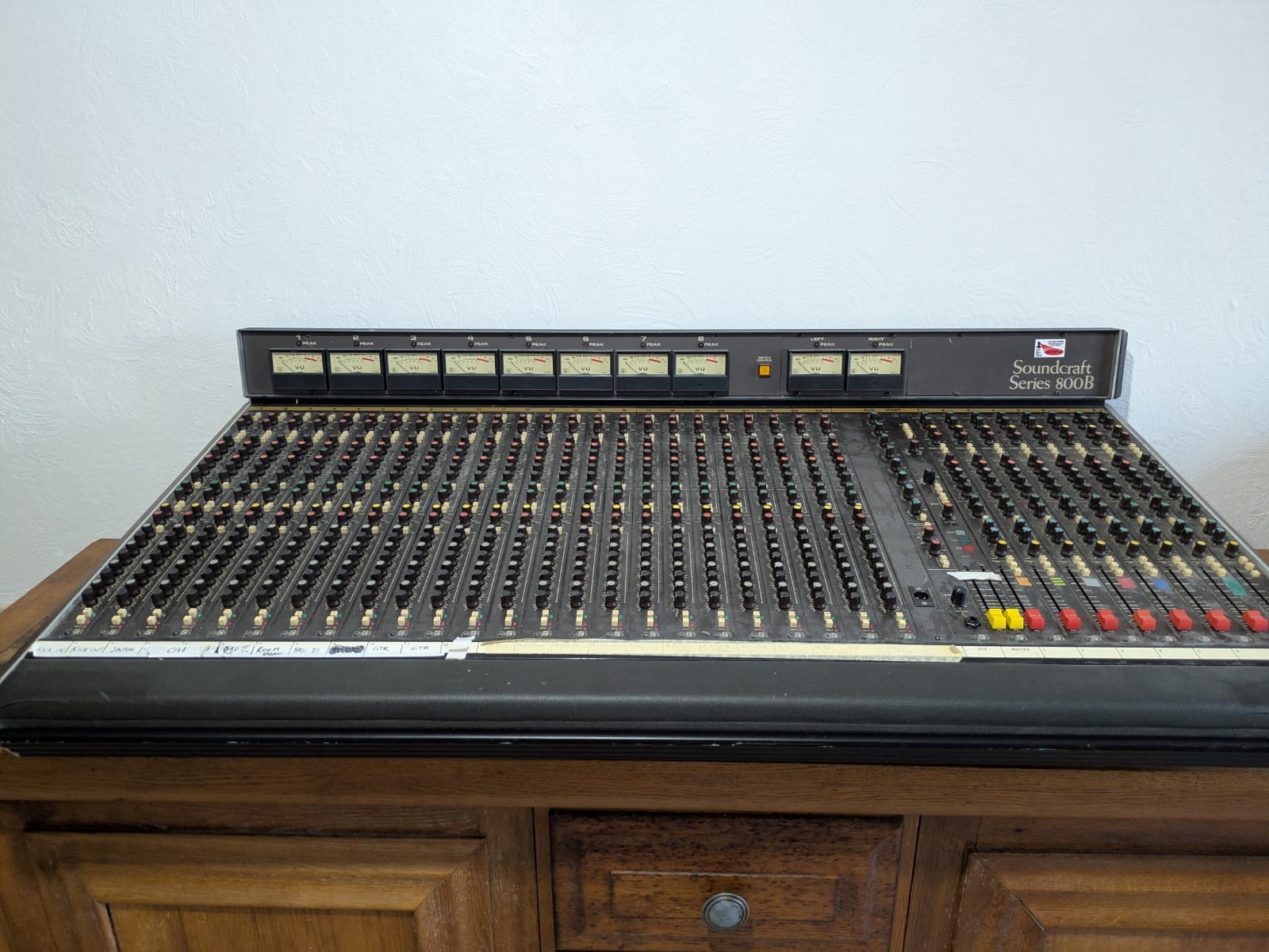 Soundcraft 800B (5108)