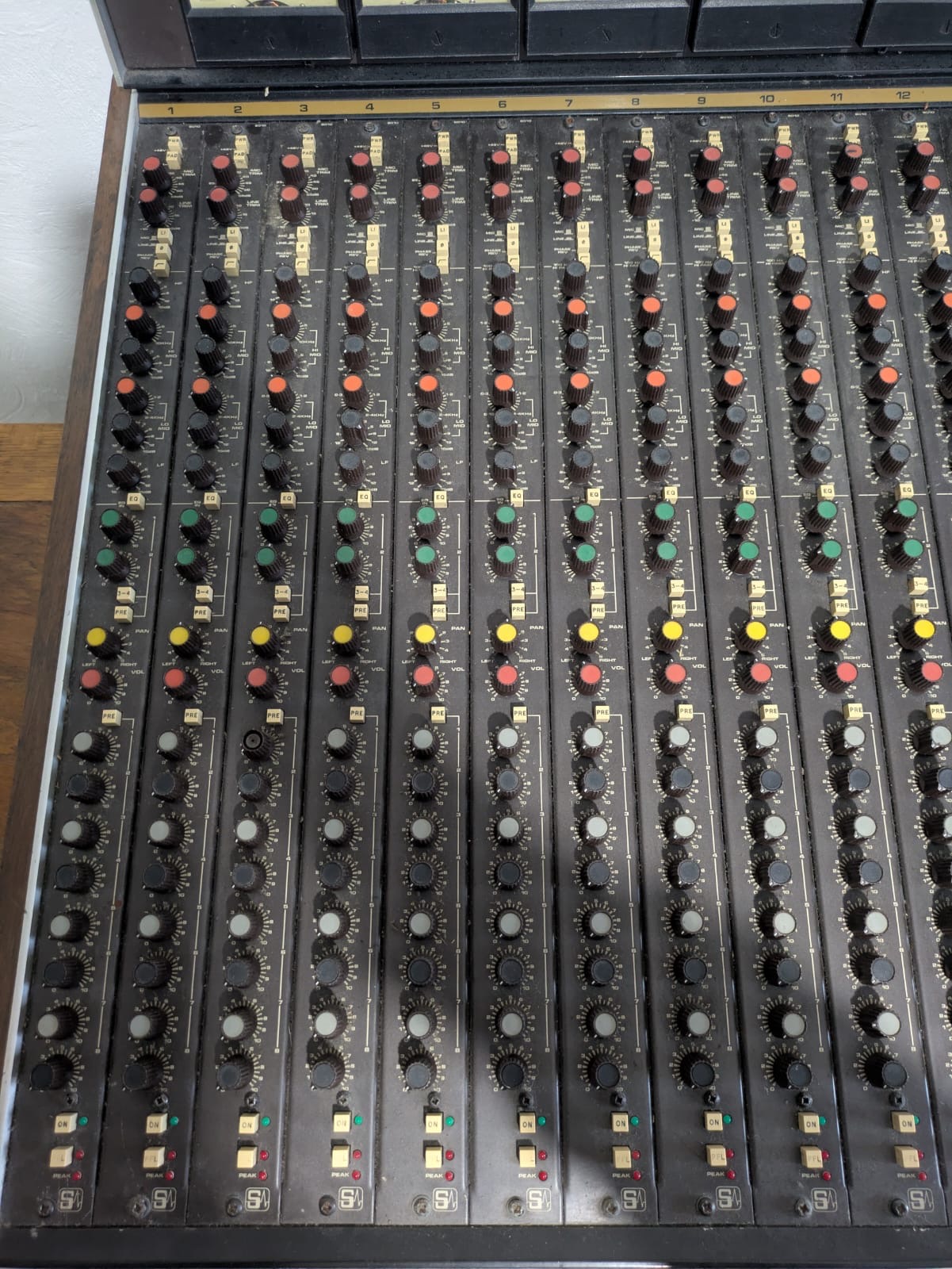 Soundcraft 800B (29834)