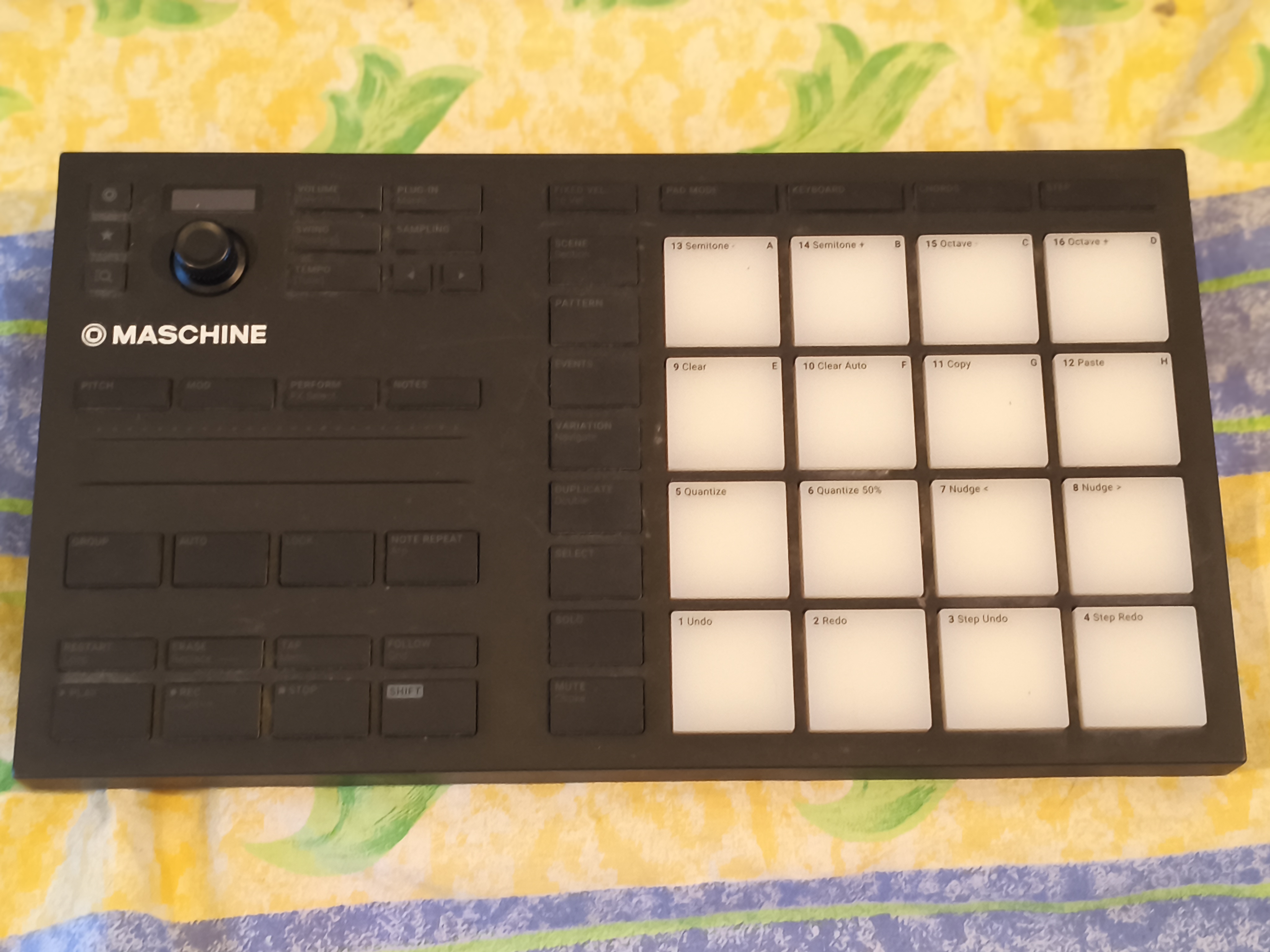 NATIVE INSTRUMENT Maschine Mikro MK3