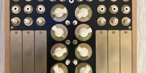 Touchdog de Tilde Instruments