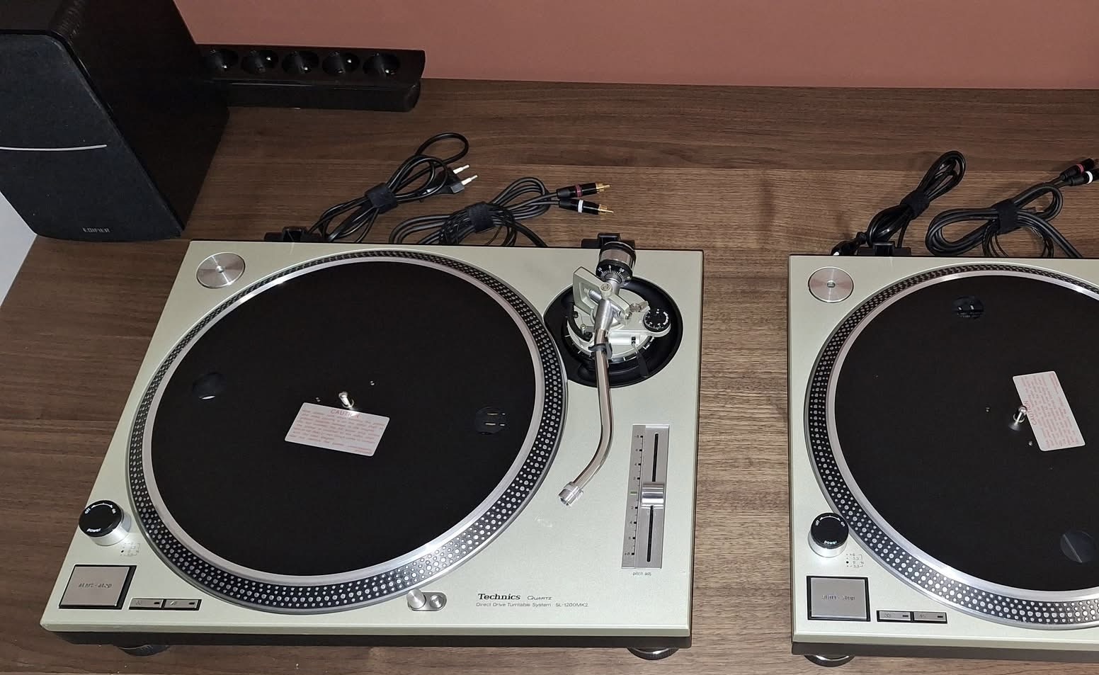 Technics sl 1200 mk2 