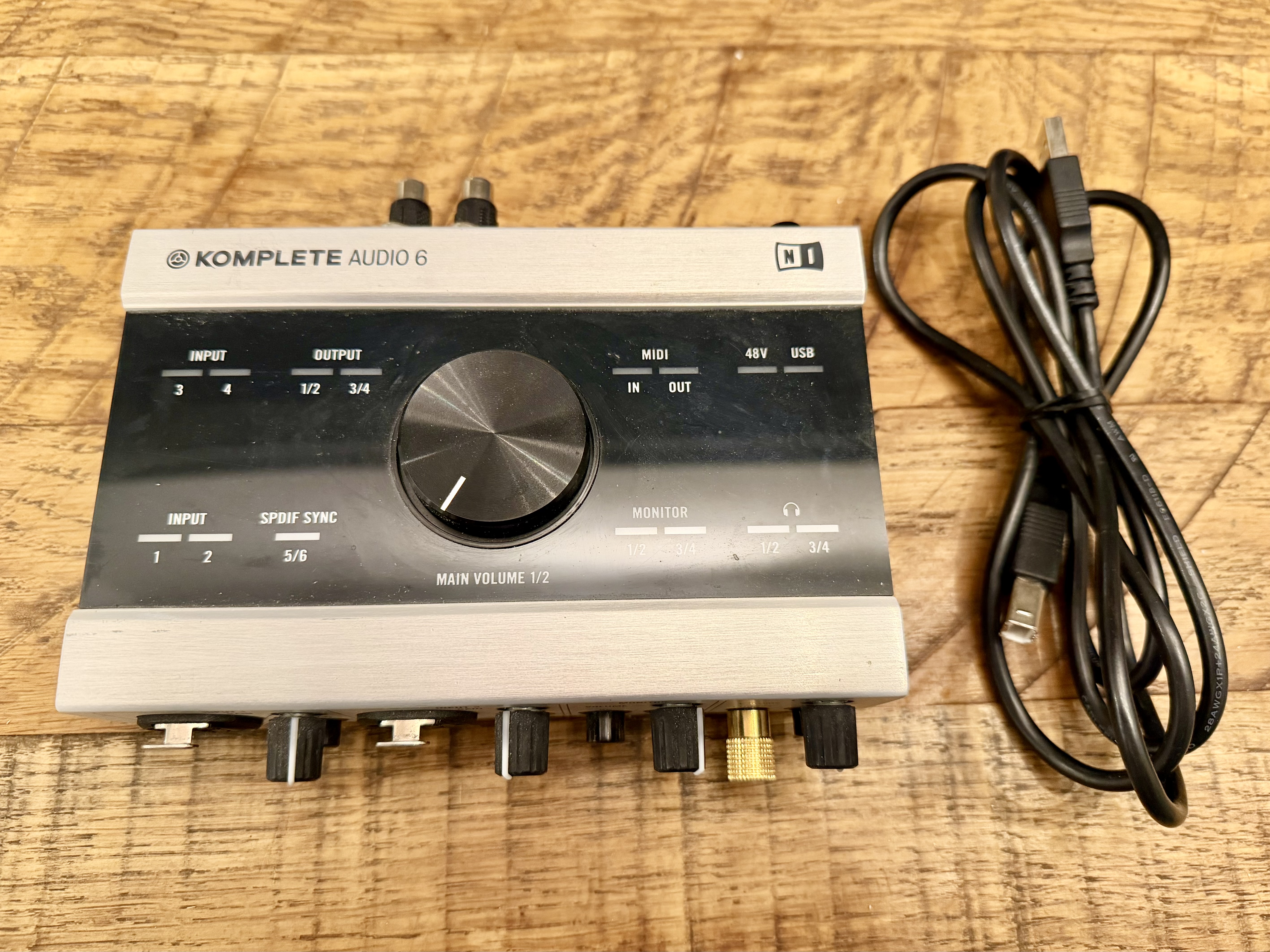 Carte son Komplete Audio 6