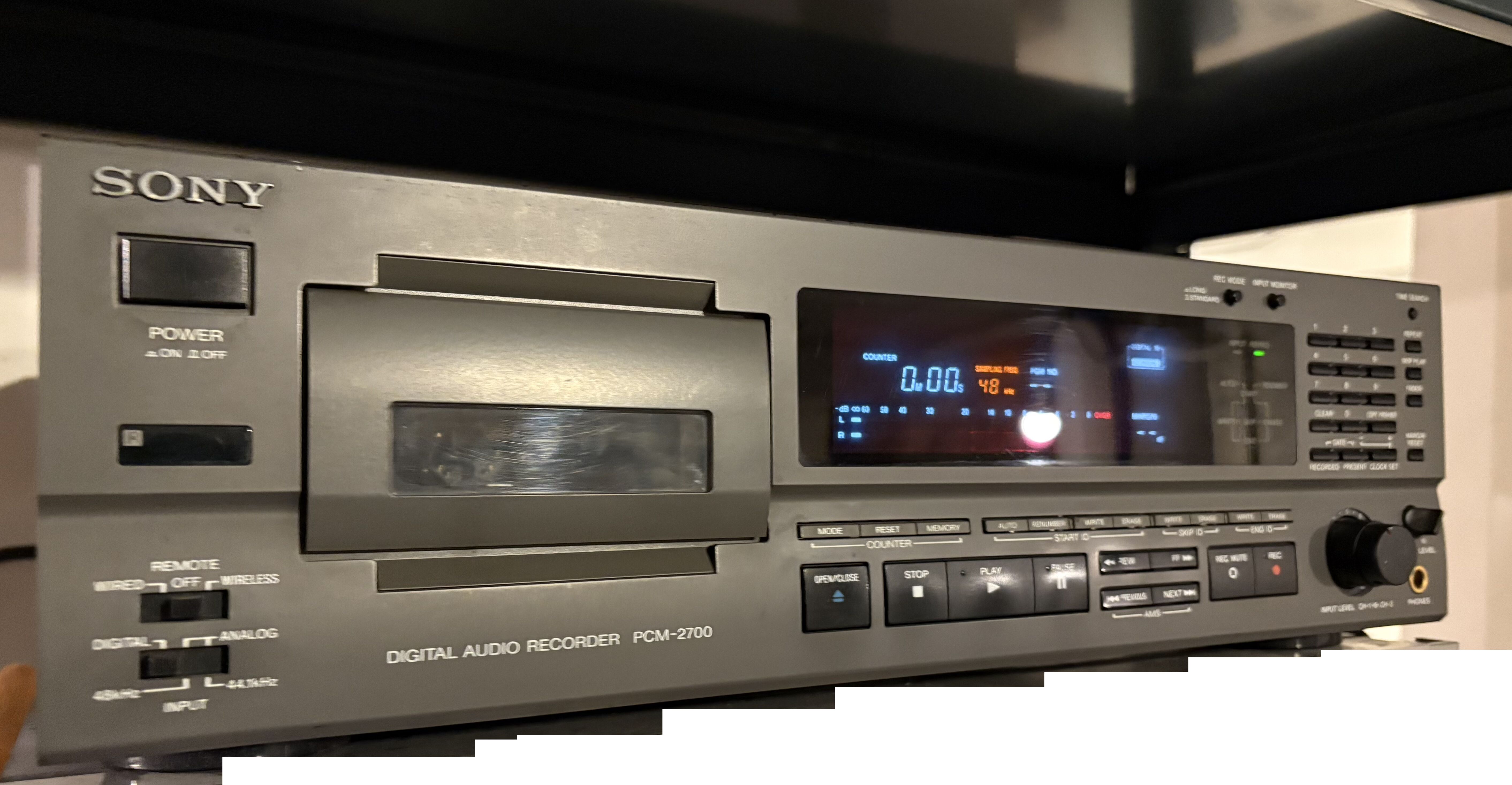Sony PCM-2700 (13143)