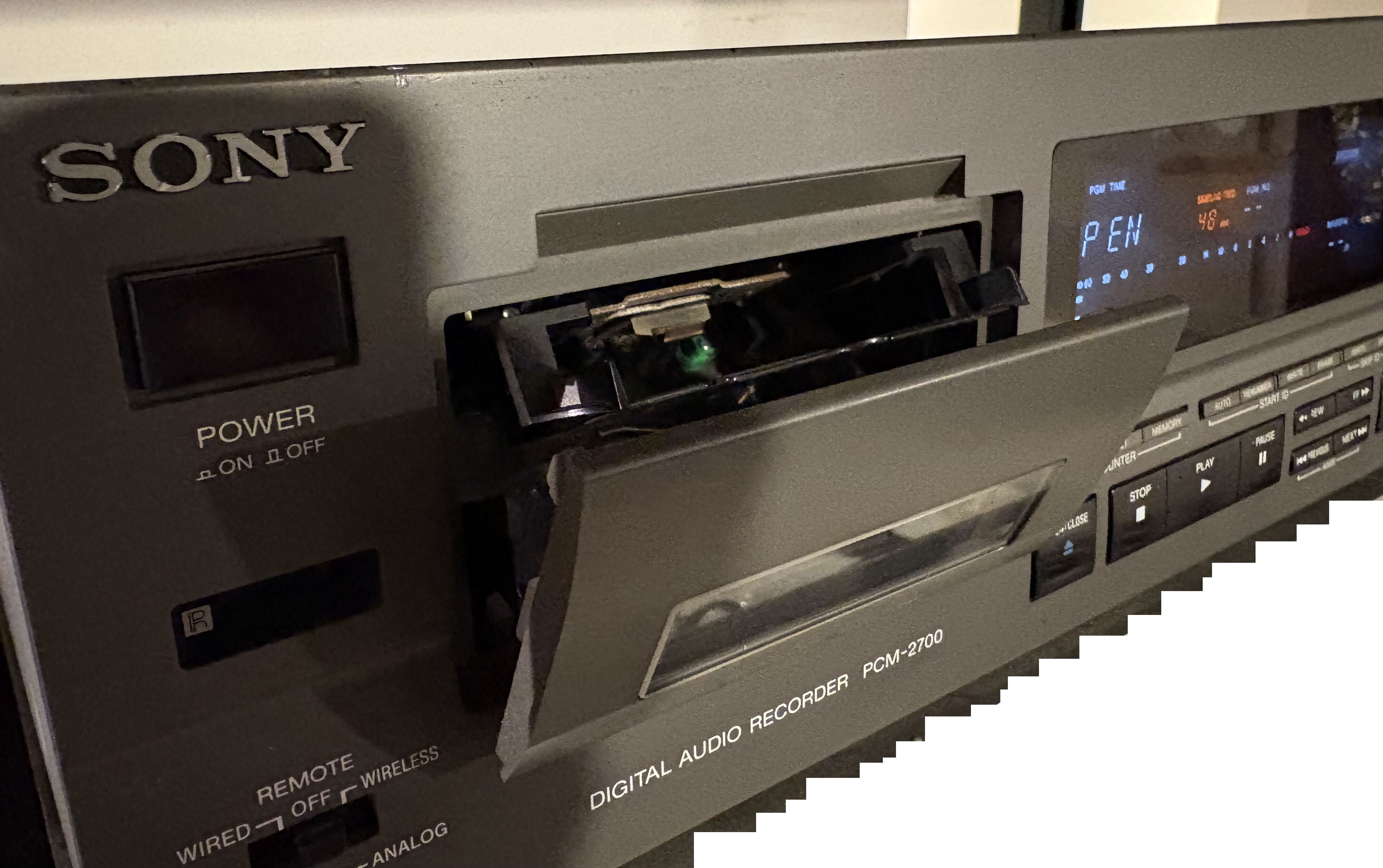 Sony PCM-2700 (48489)