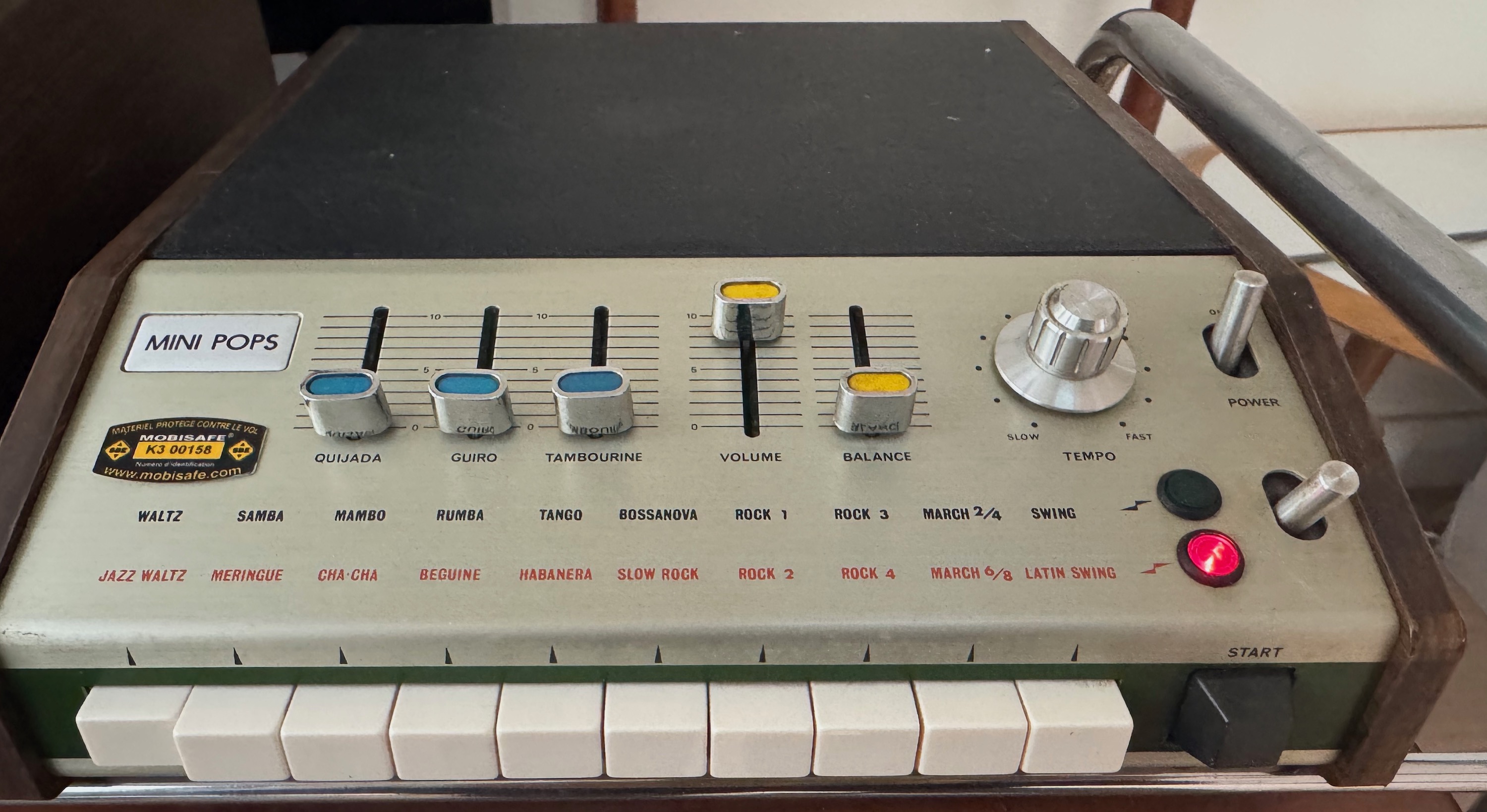 Korg Mini Pops 7 220v