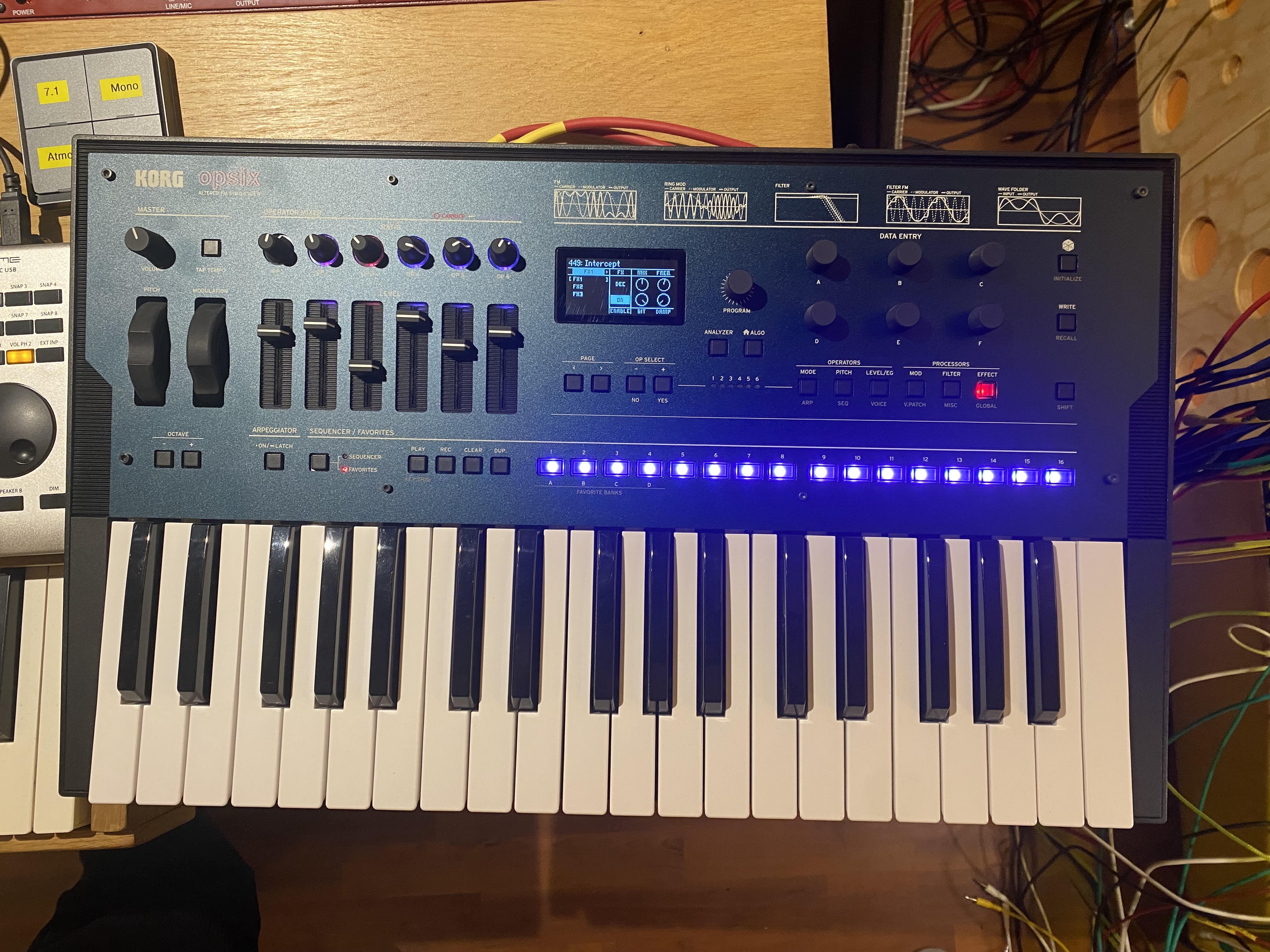 Korg OPSIX