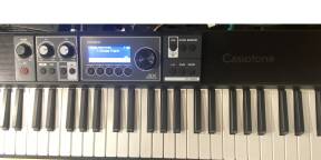 Vends Casio CT-S500 comme neuf