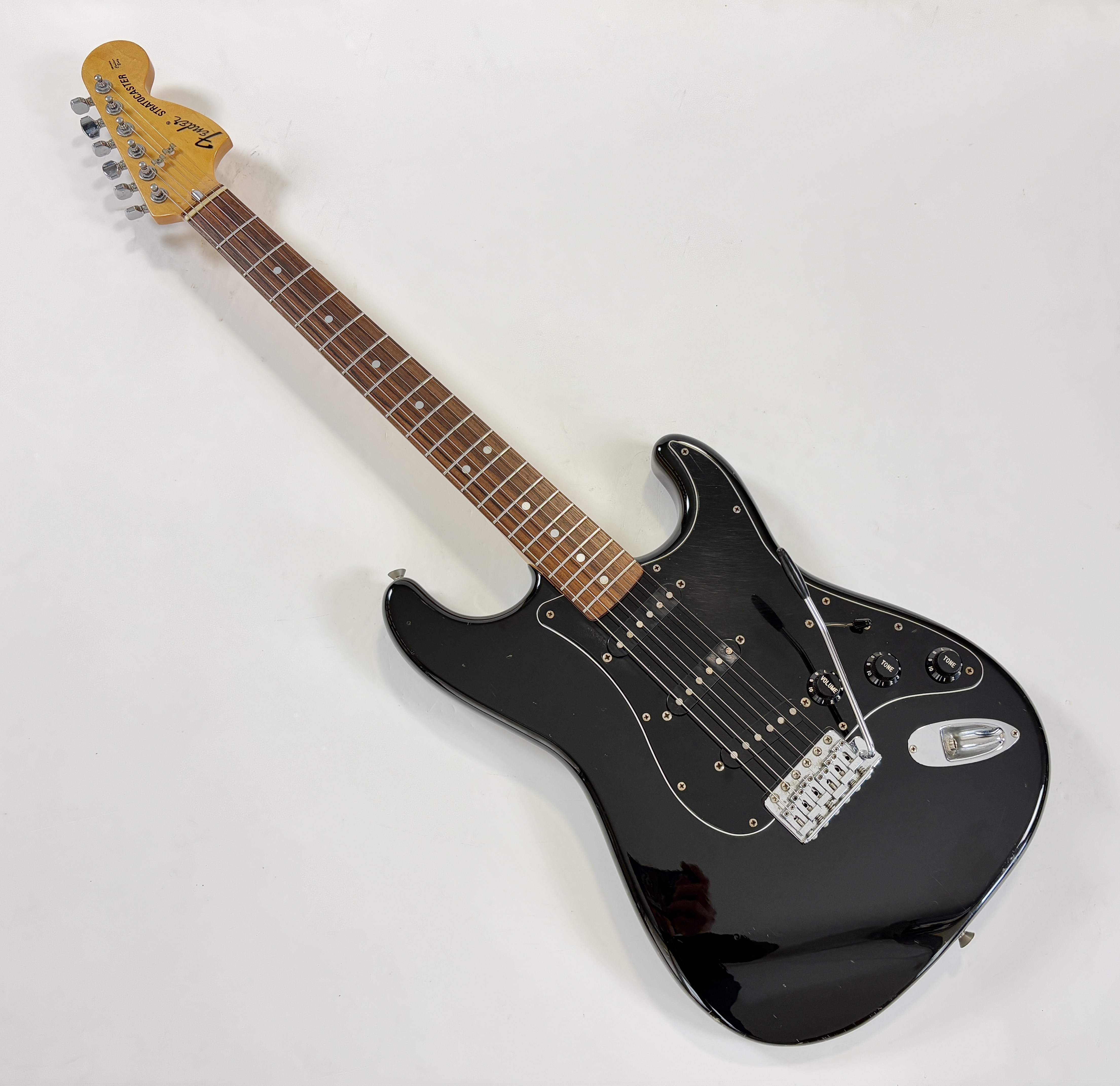 Fender ST72-xx (40430)