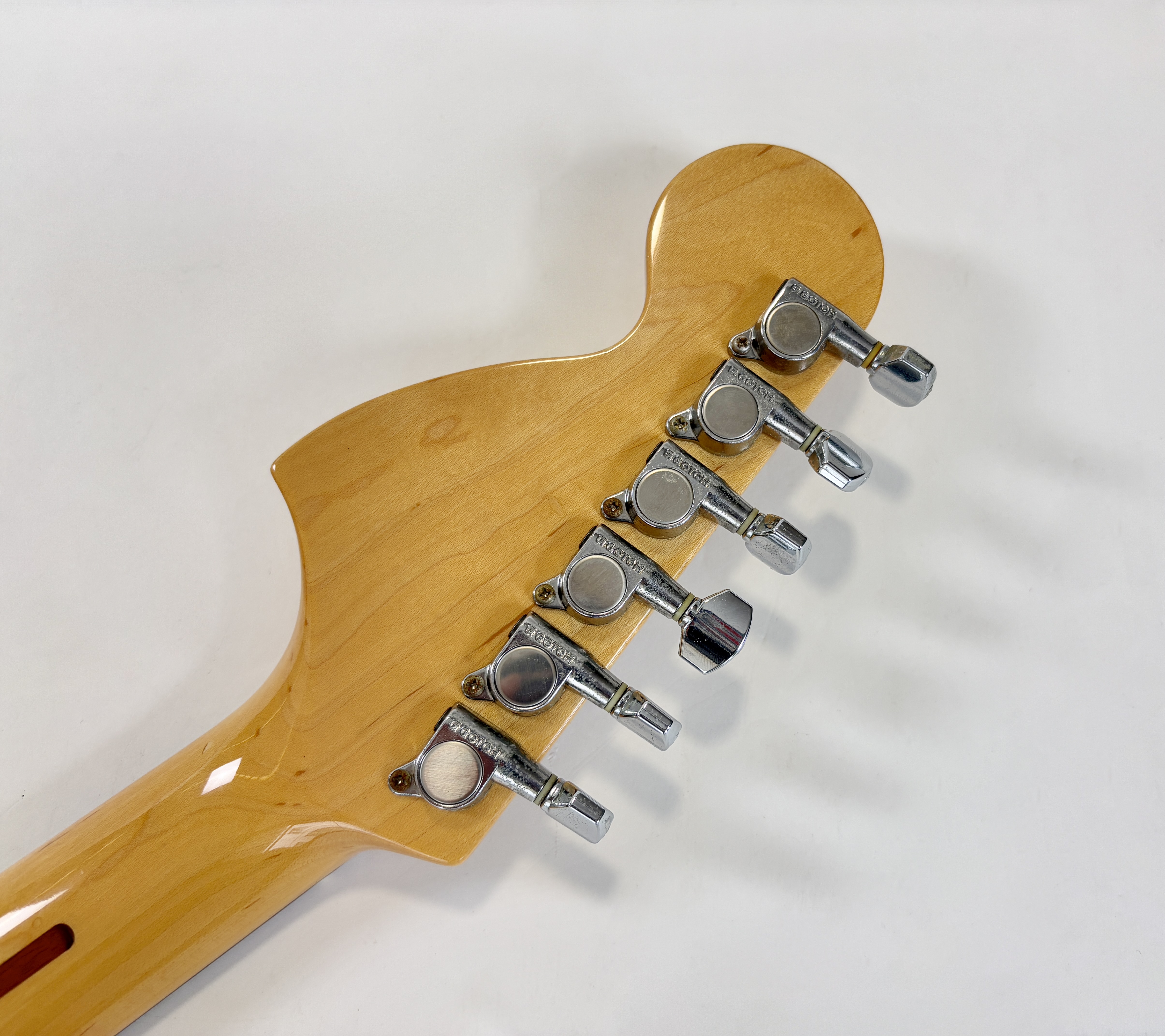Fender ST72-xx (46505)