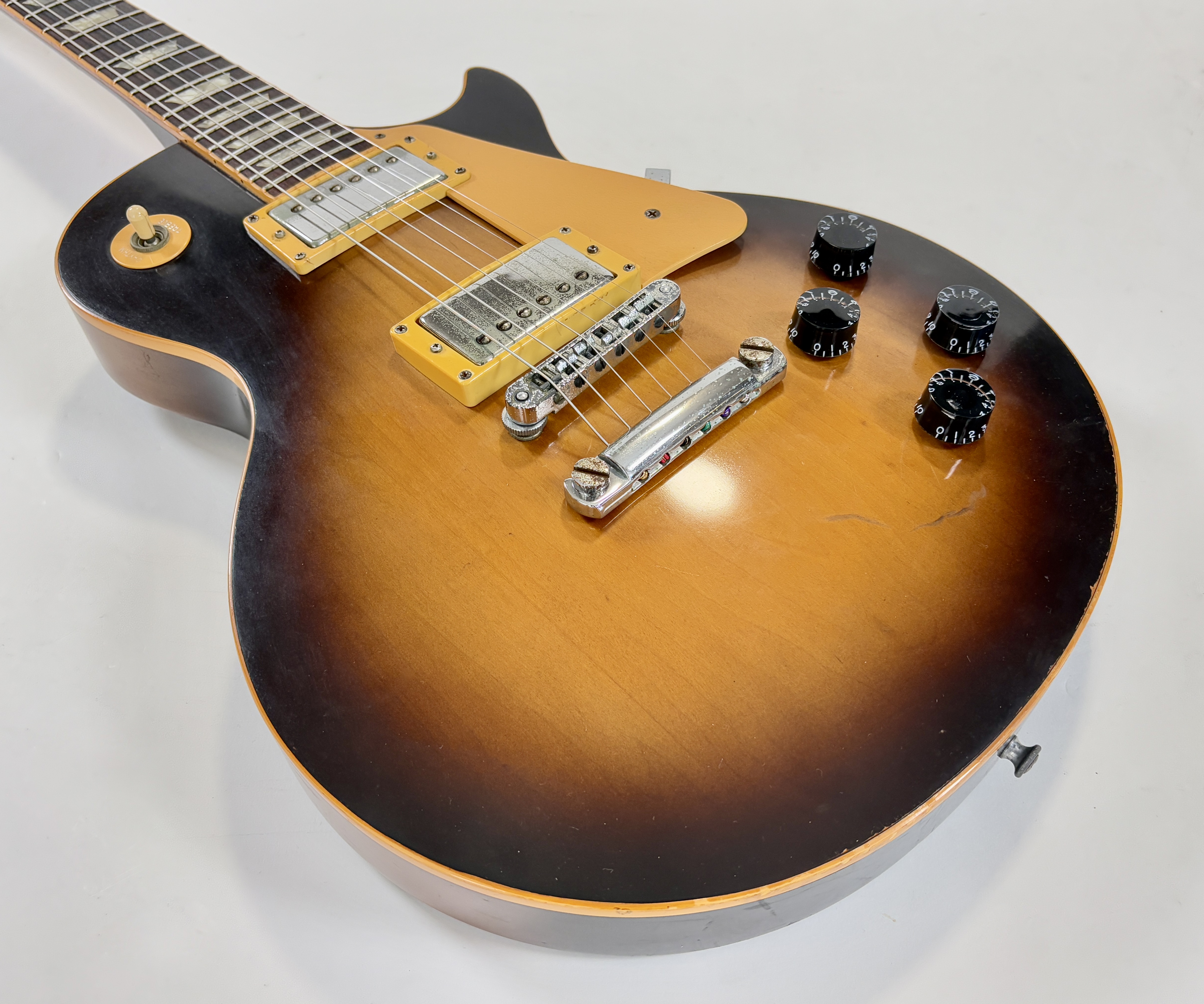 Gibson Les Paul Standard (95800)