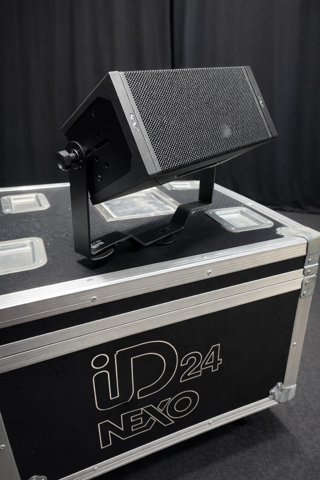 Lot de 4 Enceintes NEXO iD24