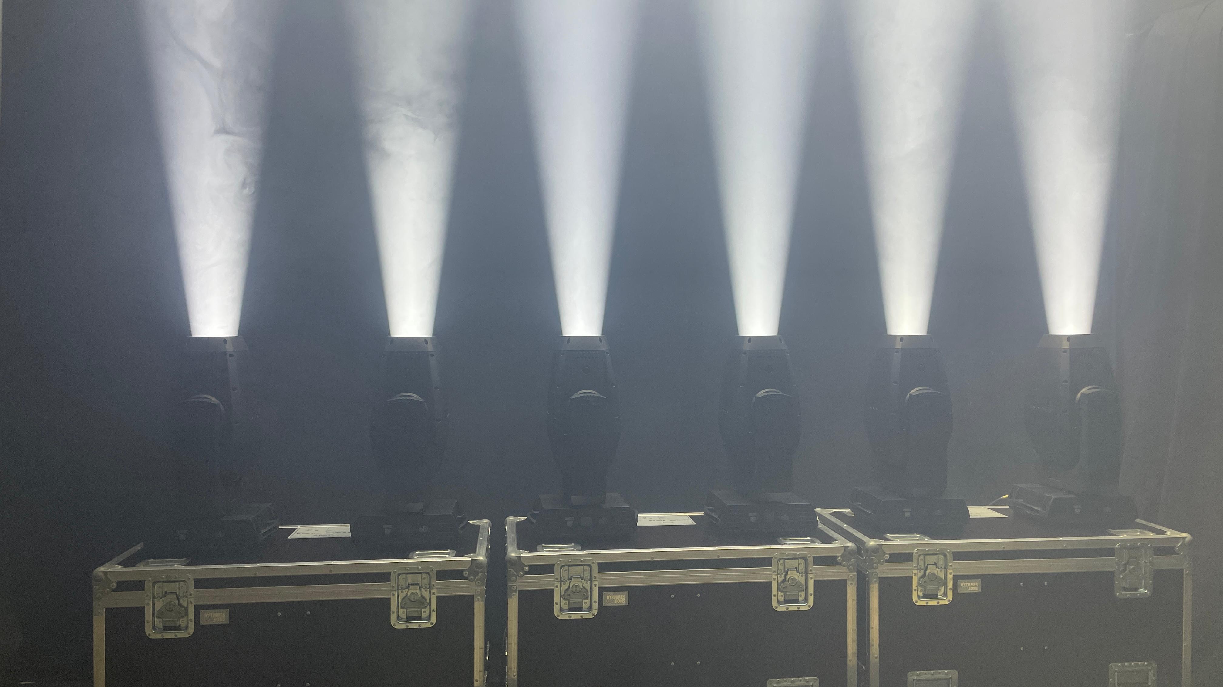 Lyres CHAUVET Professional Rogue Outcast Spot IP65