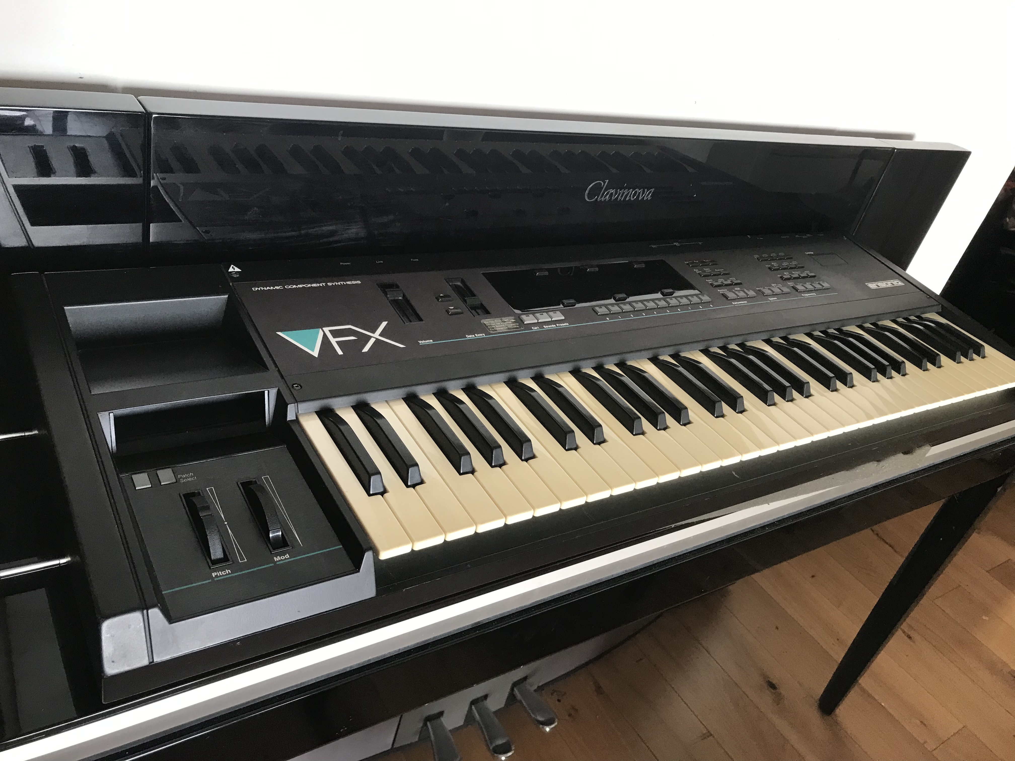 Synthétiseur ENSONIQ VFX Vintage