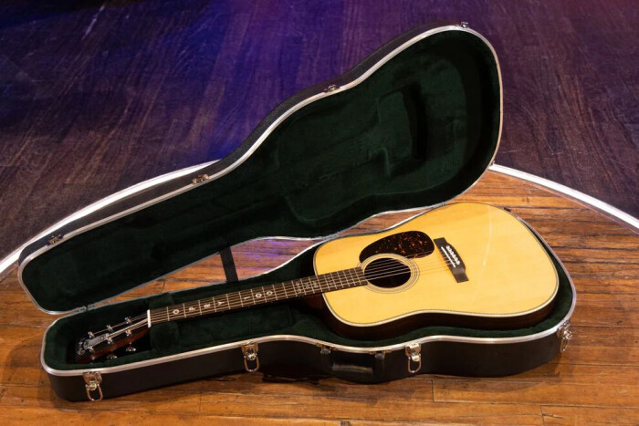 Opry 100th Anniversary Martin HD-28 Opry 100th Anniversary Martin HD-28