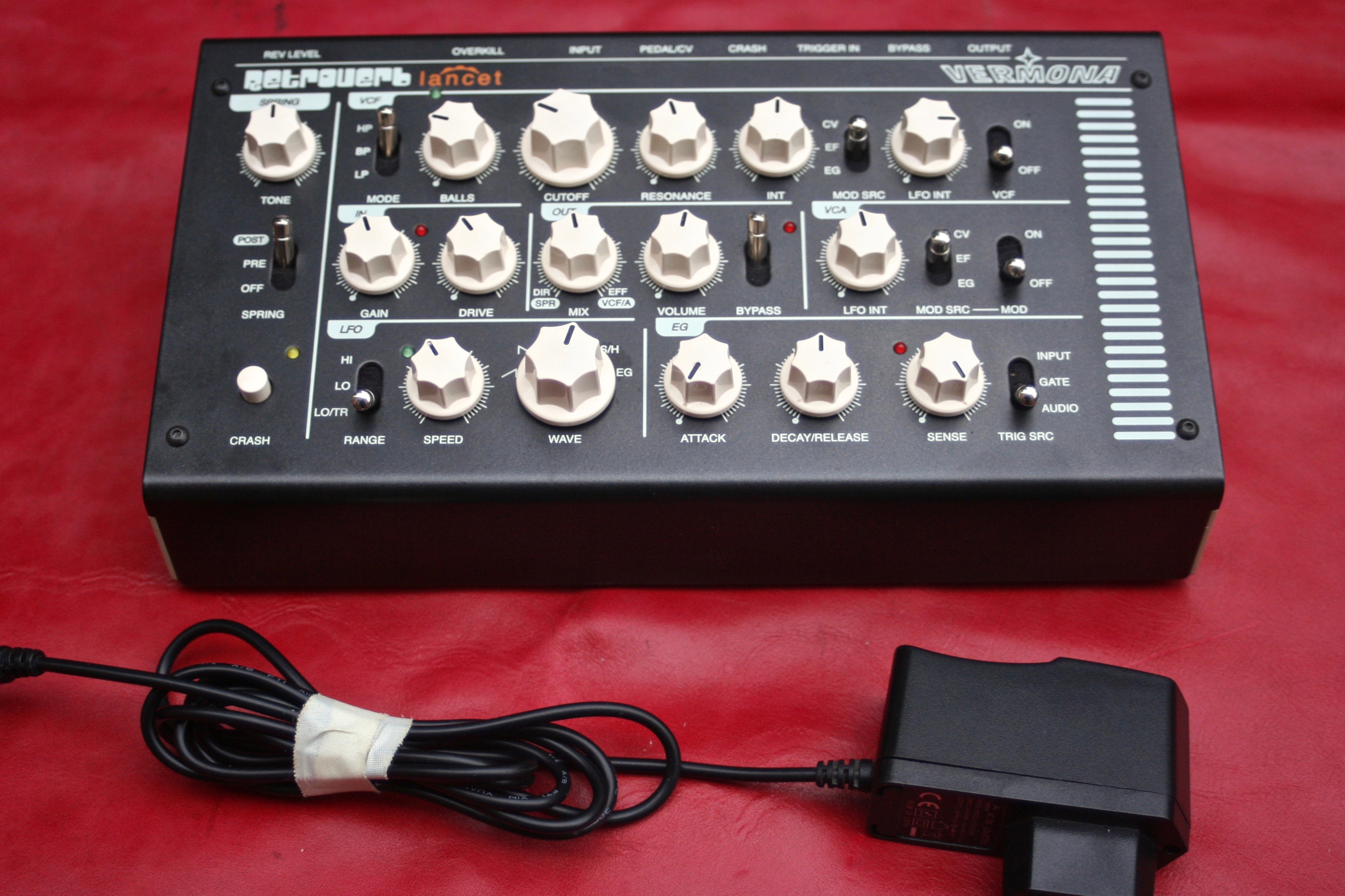 Vends Vermona Retroverb Lancet multi-effet analogique