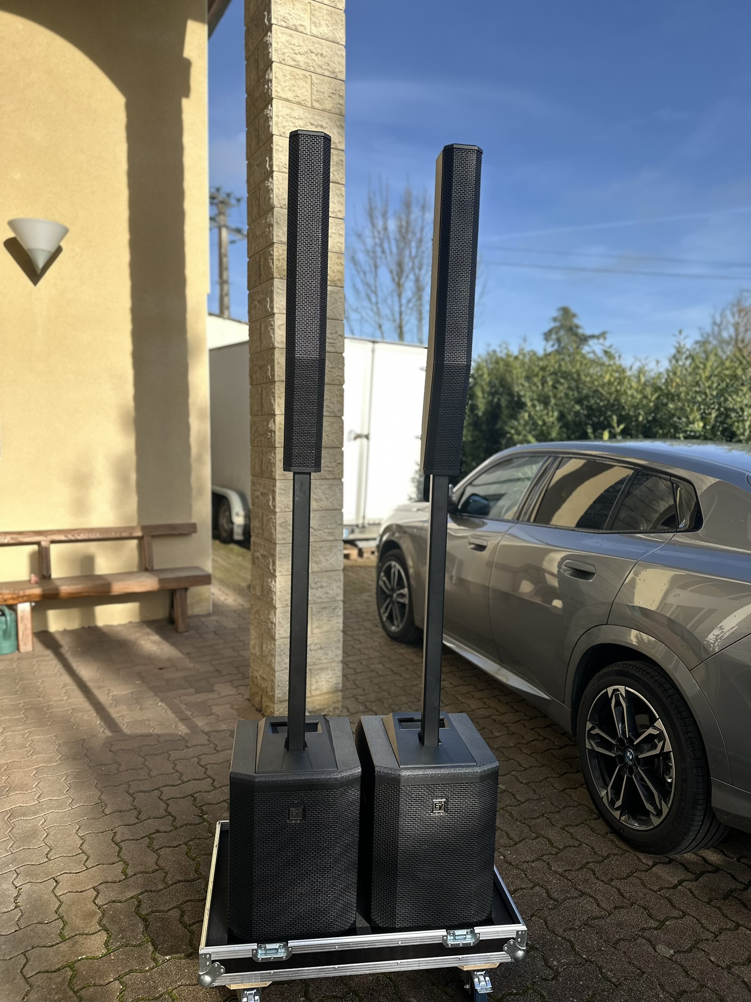 À vendre – 2 Electro-Voice EVOLVE 50M