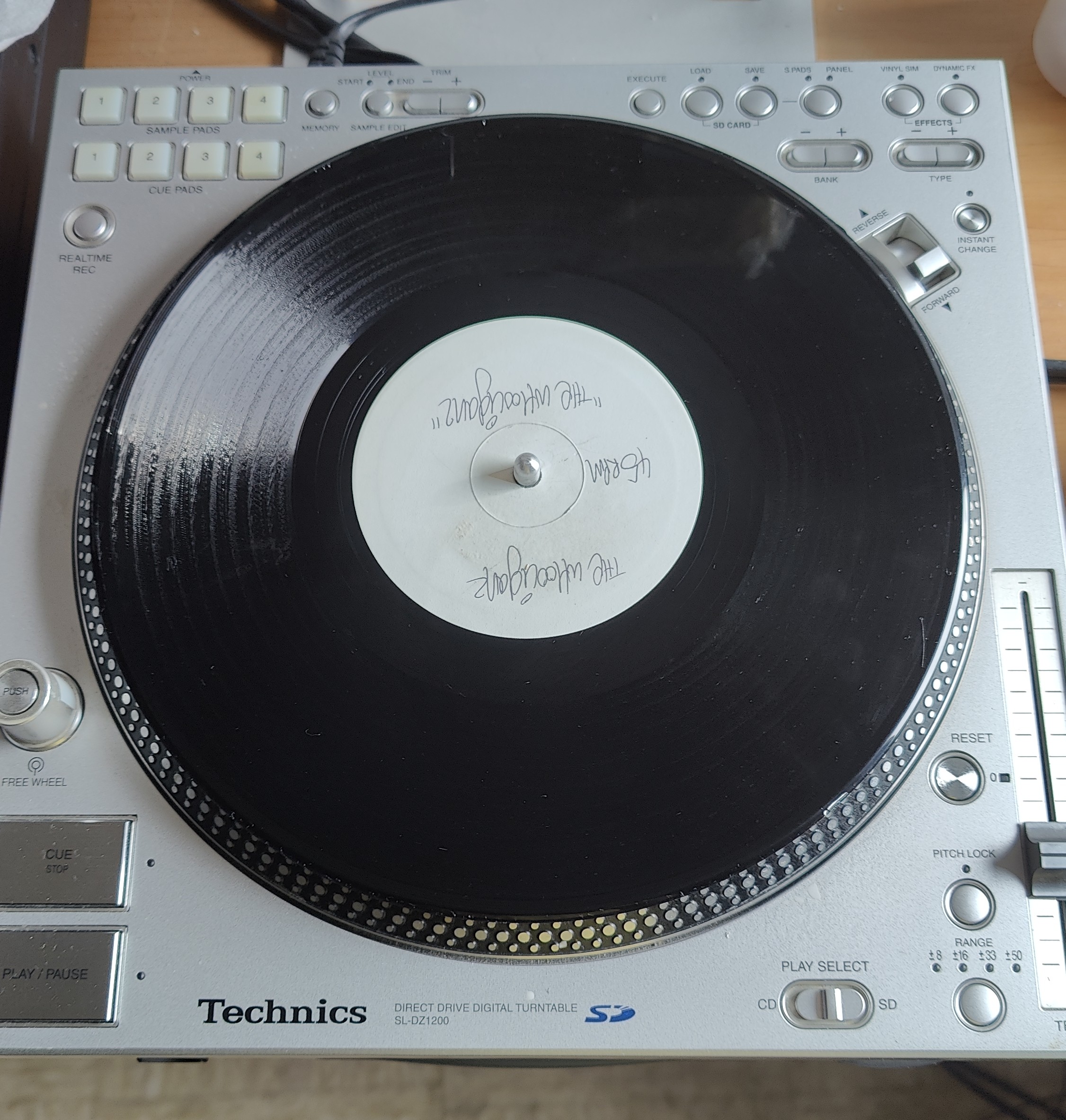 Vends Technics SL DZ1200 Custom
