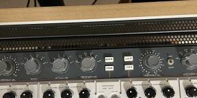 Vends BAE 10DC compresseur limiteur avec alimentation