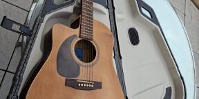 Guitare seagull performer quantum gauchère