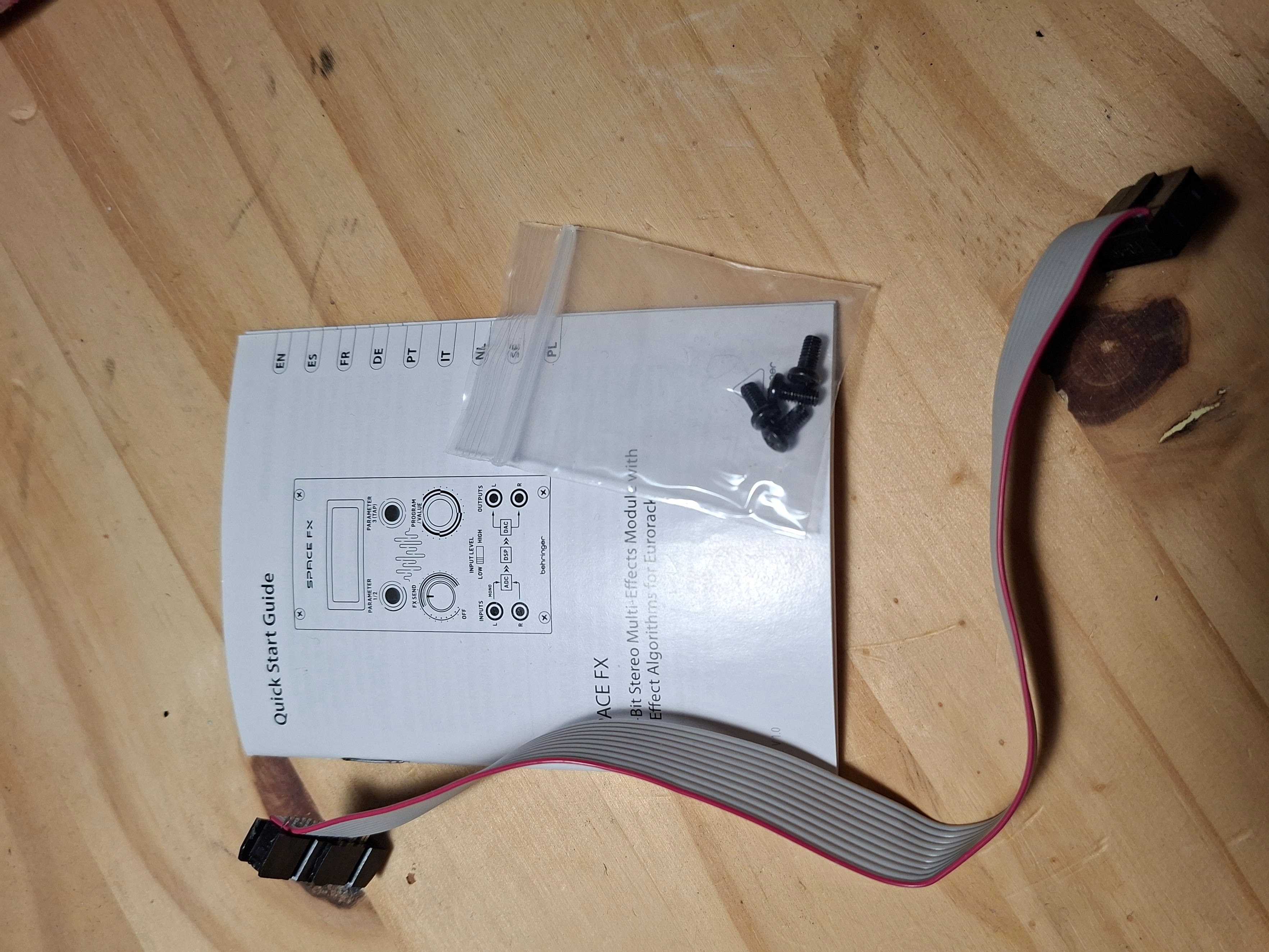 Behringer Space FX (28559)