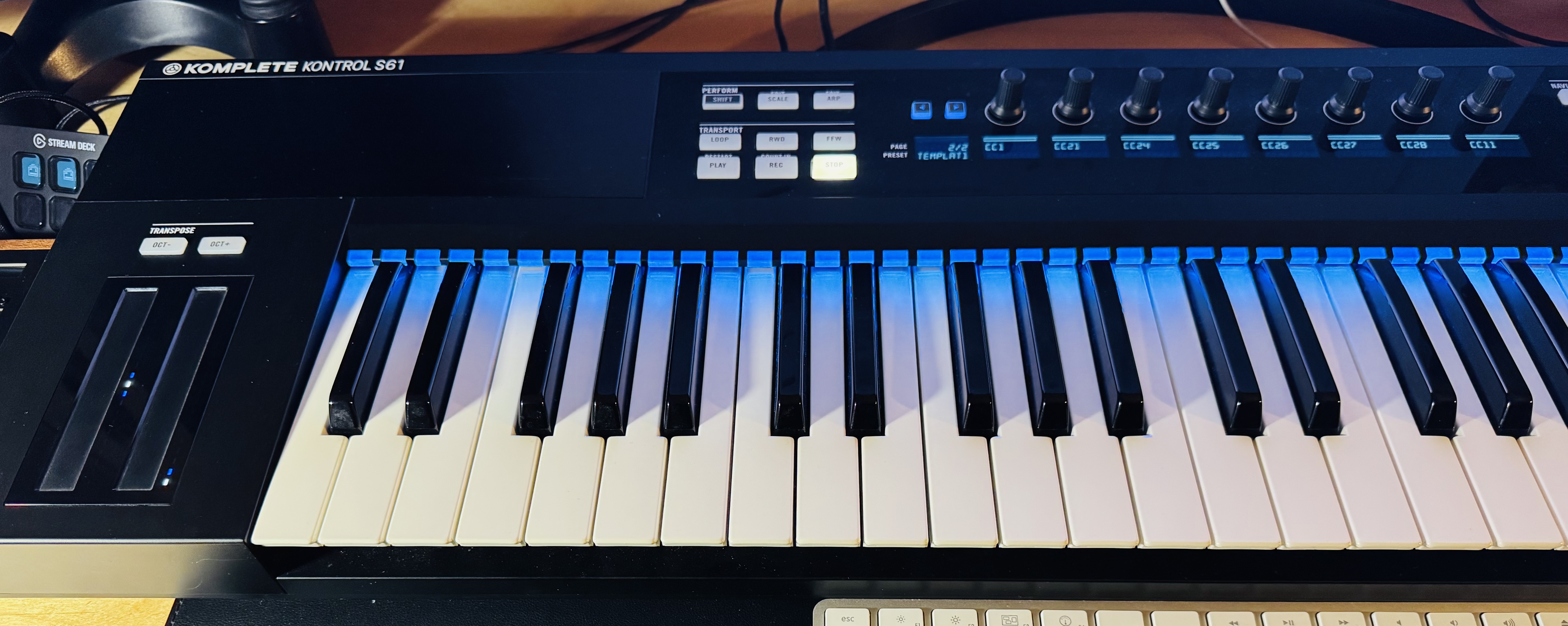 Vends clavier maître Komplete Kontrol S61  