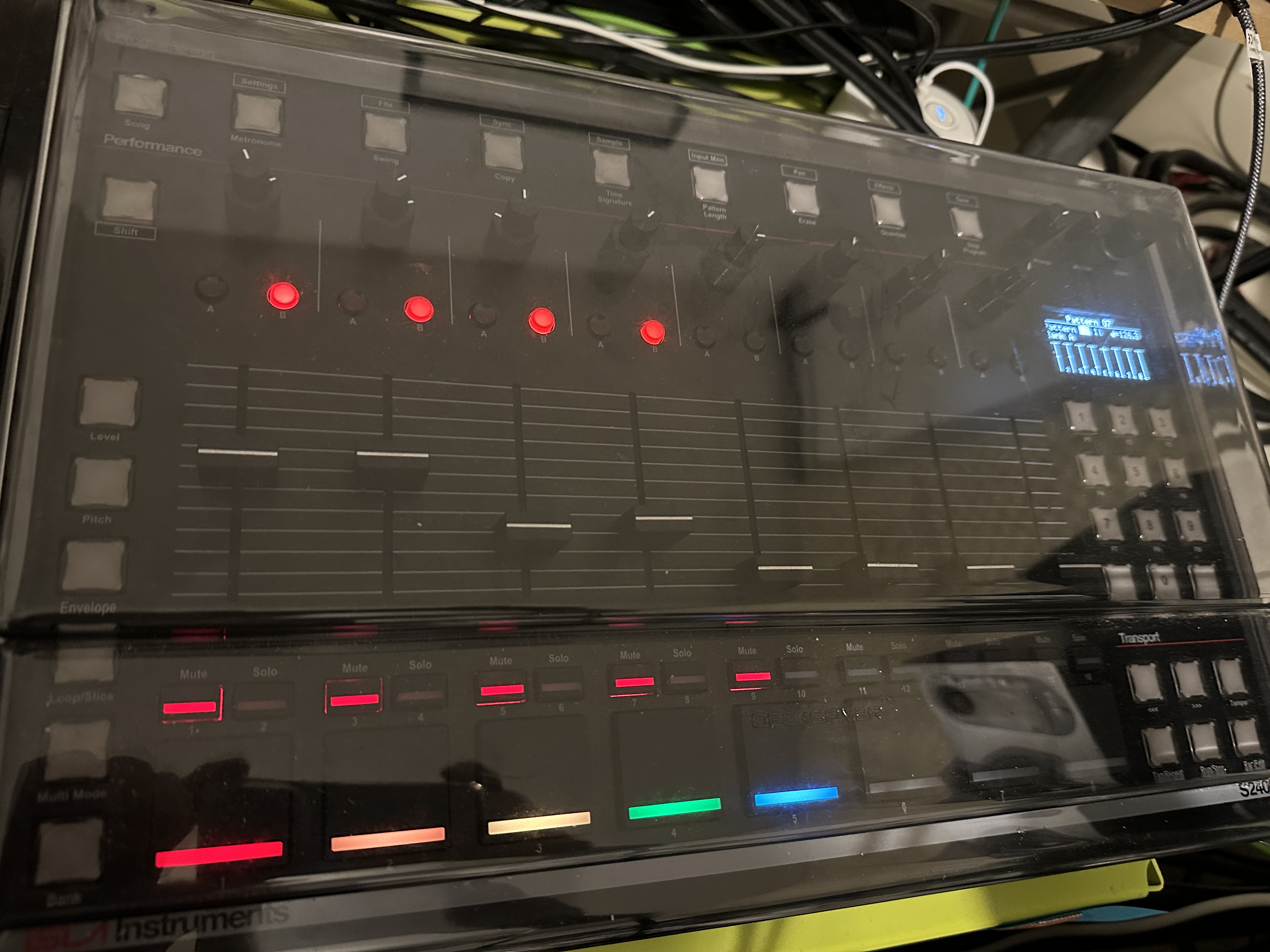 Isla instruments s2400 