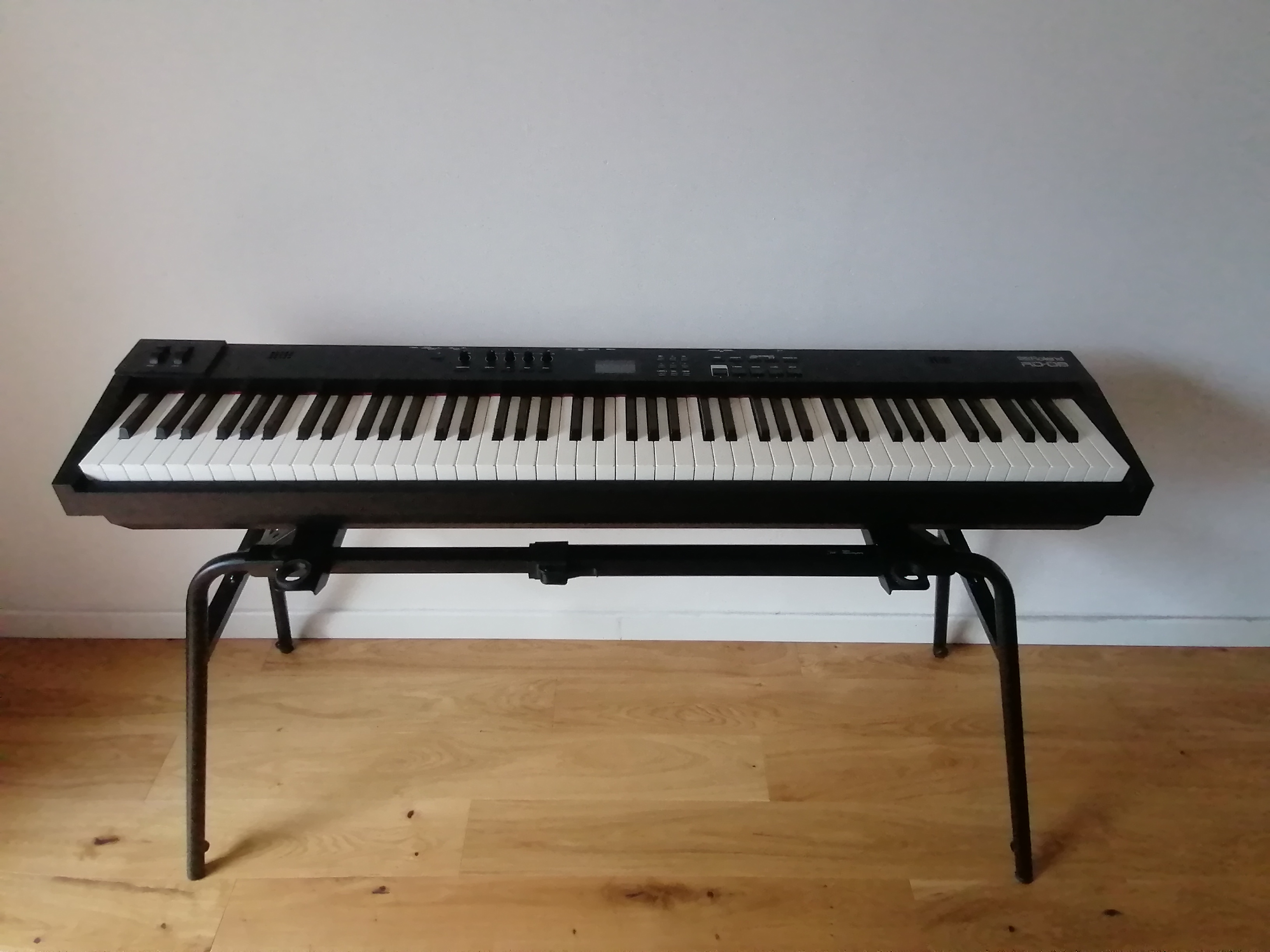 Clavier Roland Rd-08 comme neuf