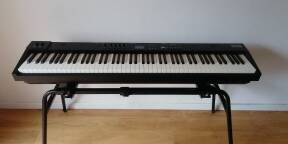 Clavier Roland Rd-08 comme neuf