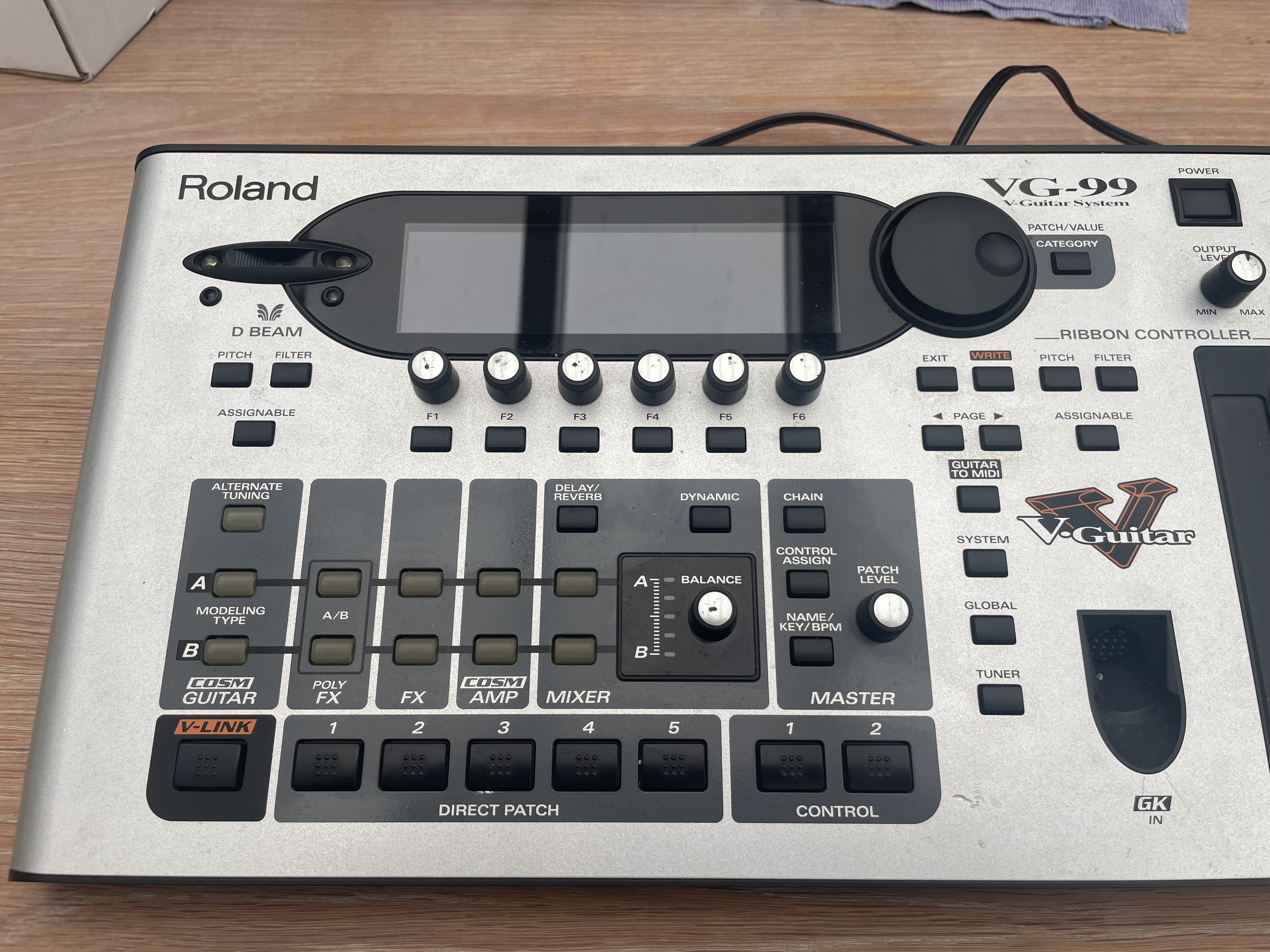 Roland VG-99 (31511)