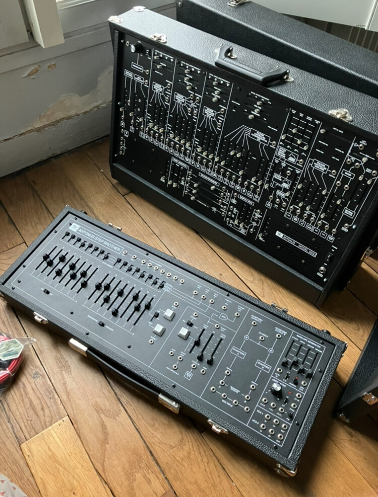 Antonus 2600 et sequenceur step brother