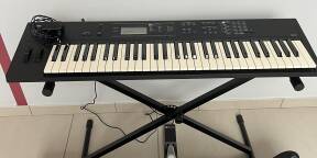 Yamaha S03 (pied, pédale et housse de transport compris)