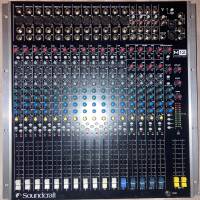 Soundcraft M12