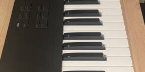 Vends clavier MIDI Native Instruments Komplete A61