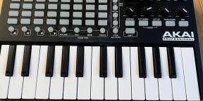 APC Keys 25 Akai – Très bon état