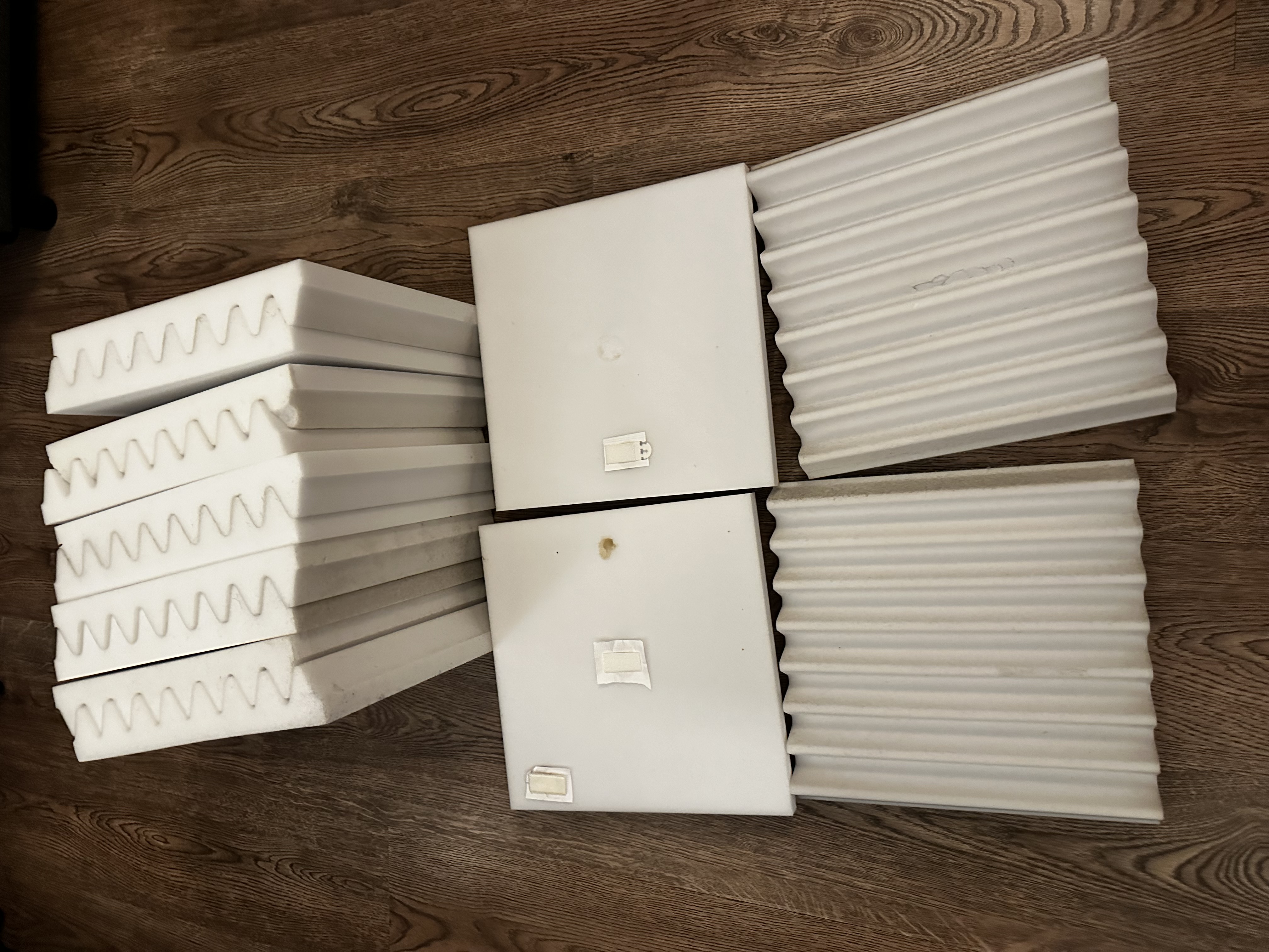 Vends 18 panneaux acoustiques. 