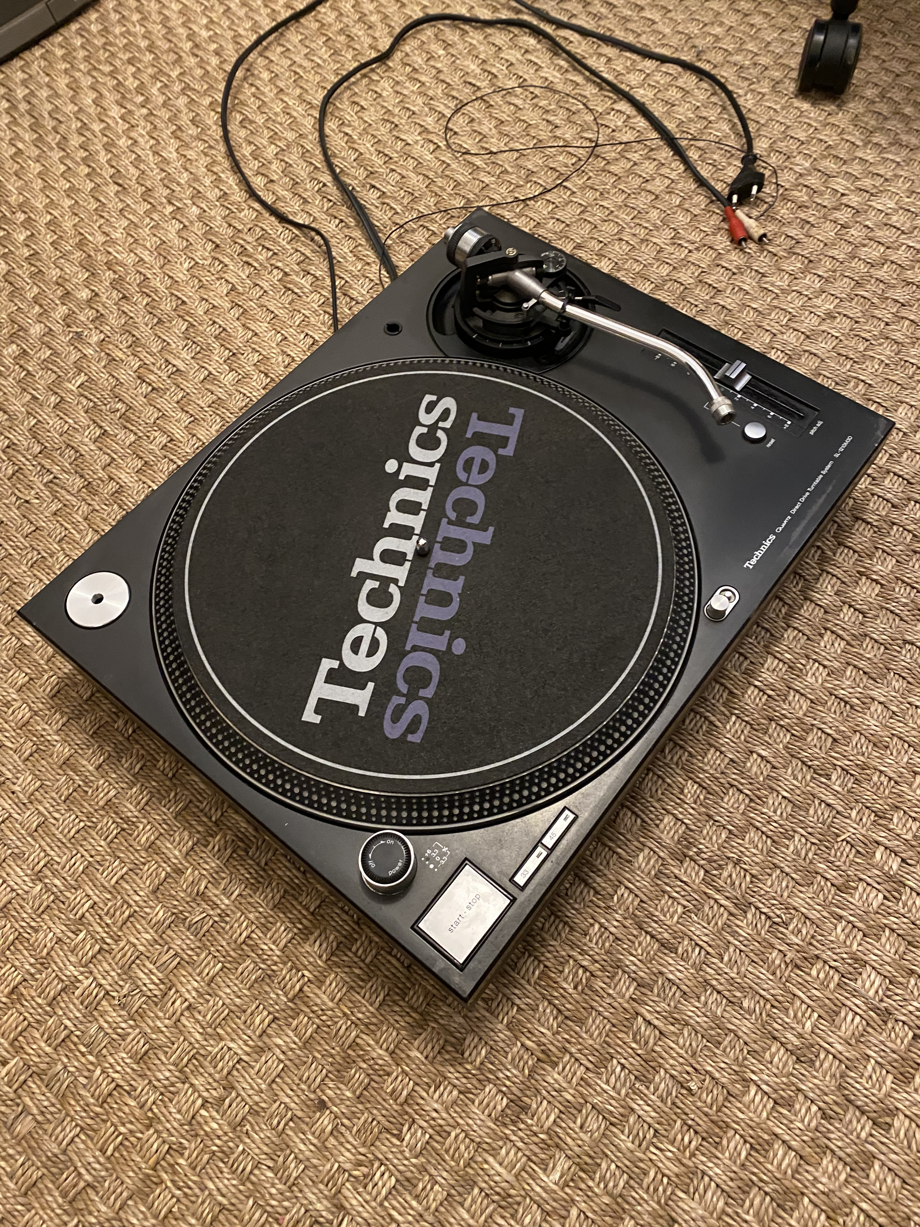 Platine vinyle DJ Technics SL-1210 M3D – bon état + option cellule Ortofon